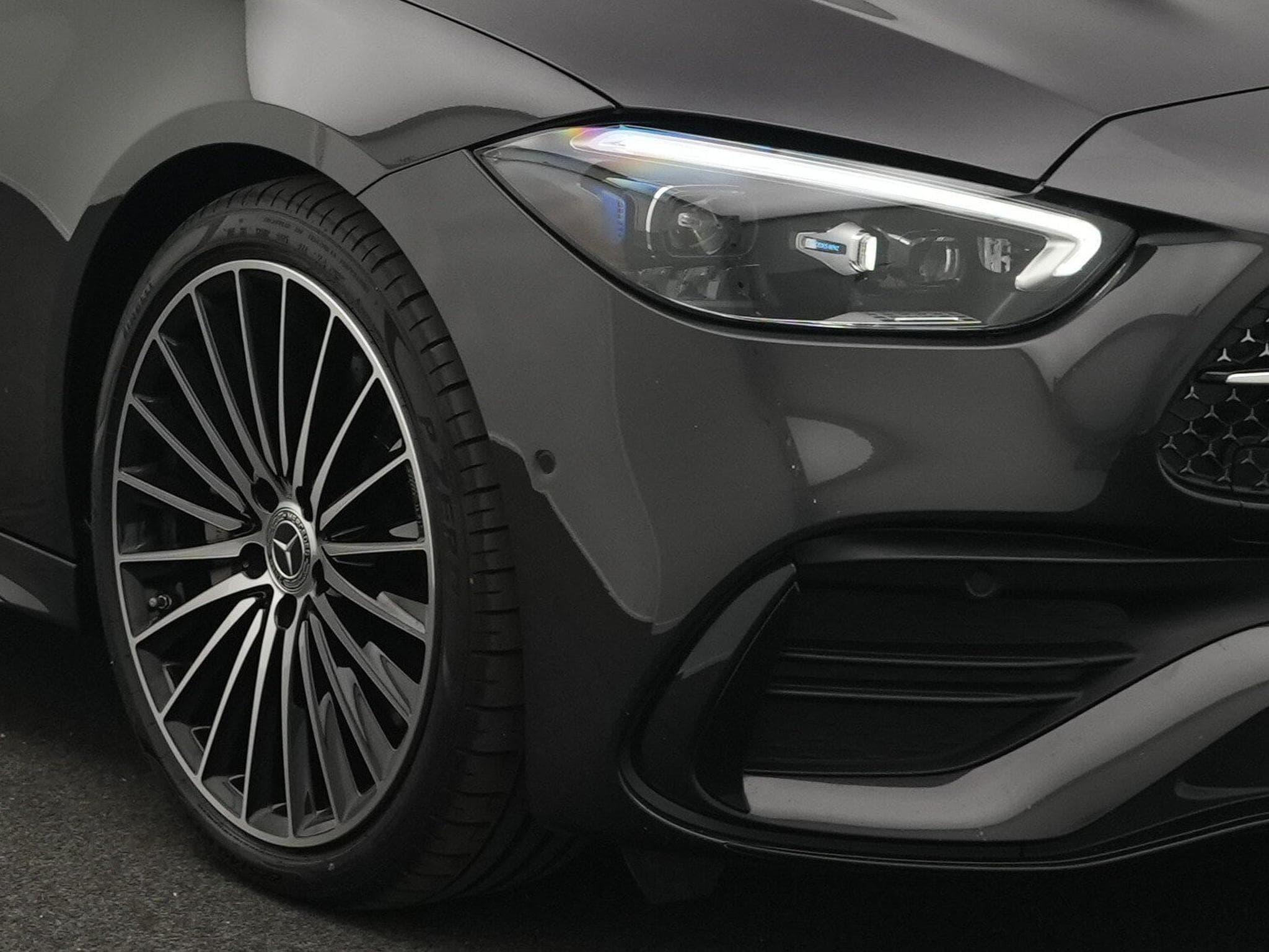 Mercedes C 200 d AMG-Line Premium (2026) - Photo 9