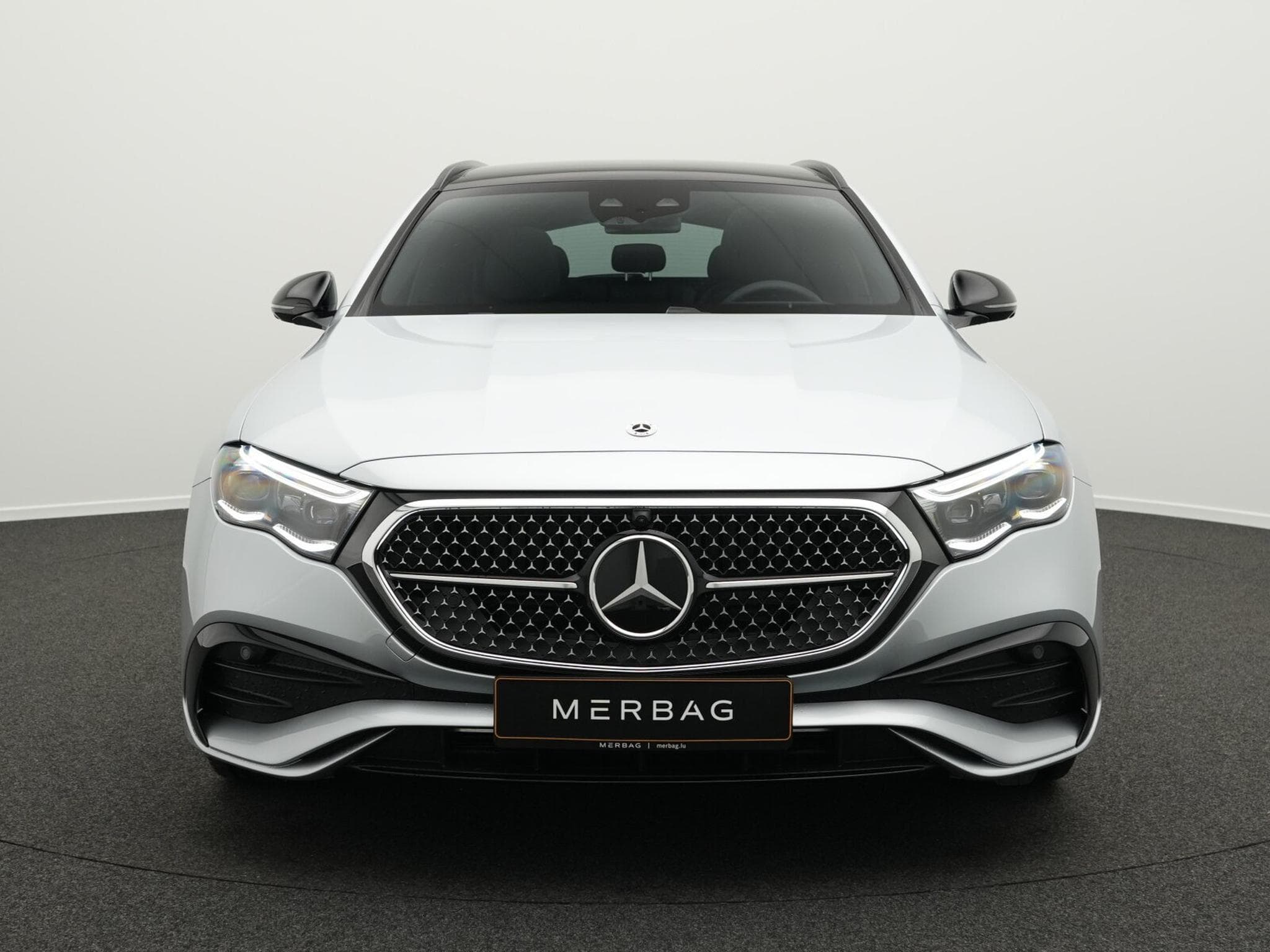 Mercedes E 220 d T-Modell (2026) - Photo 2