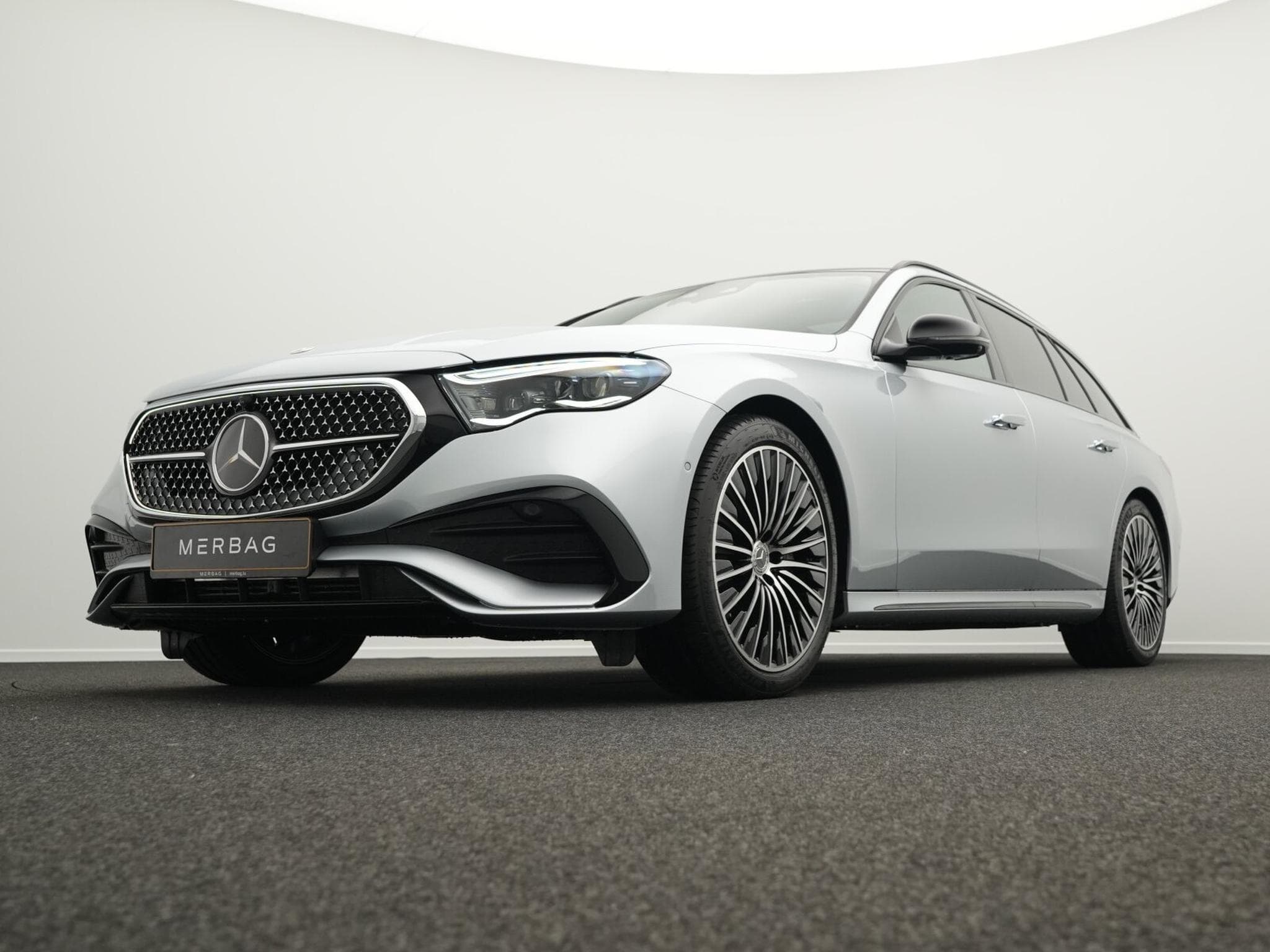 Mercedes E 220 d T-Modell (2026) - Photo 10