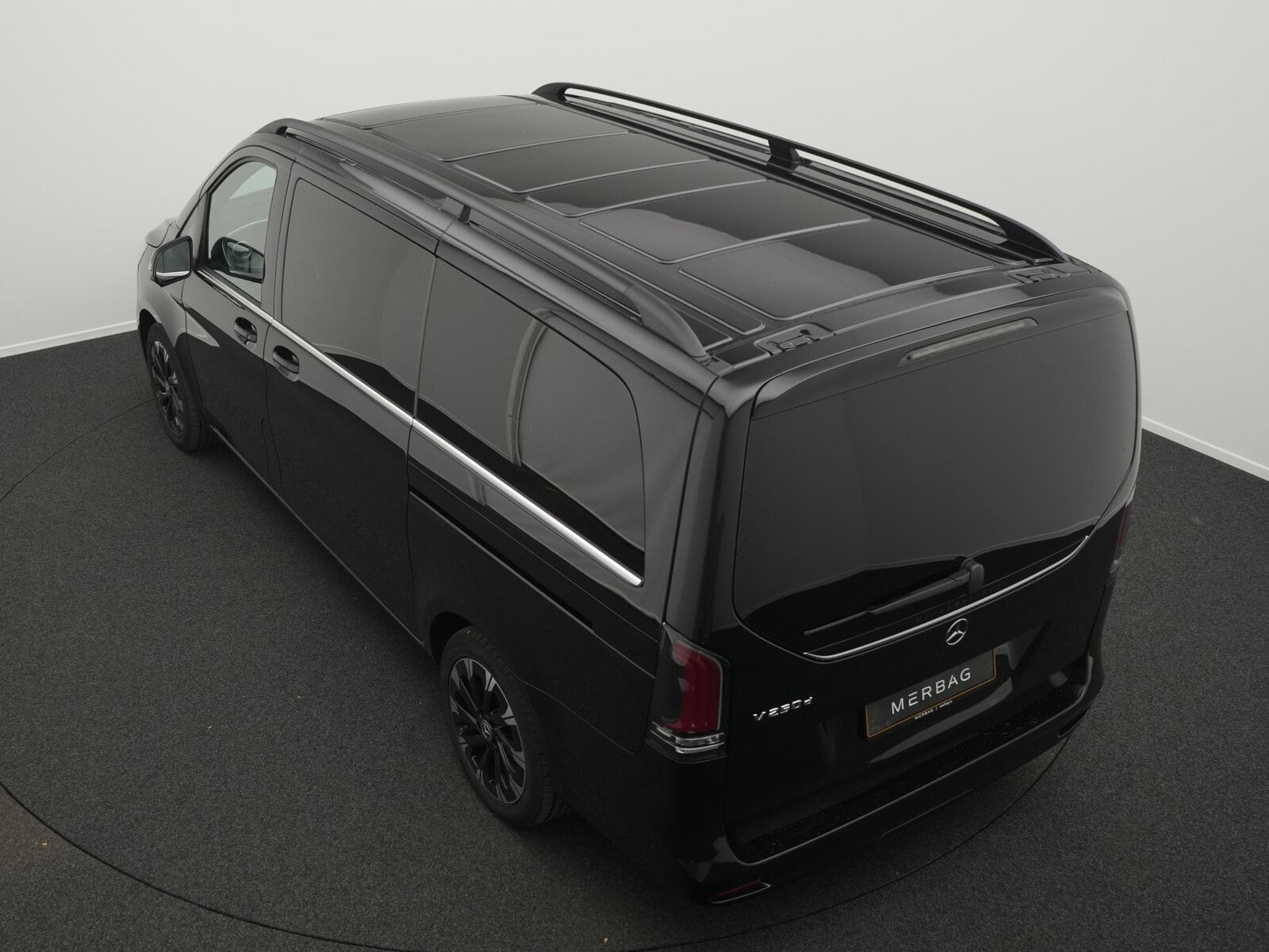 Mercedes V d AVANTGARDE Lang (2026) - Photo 11