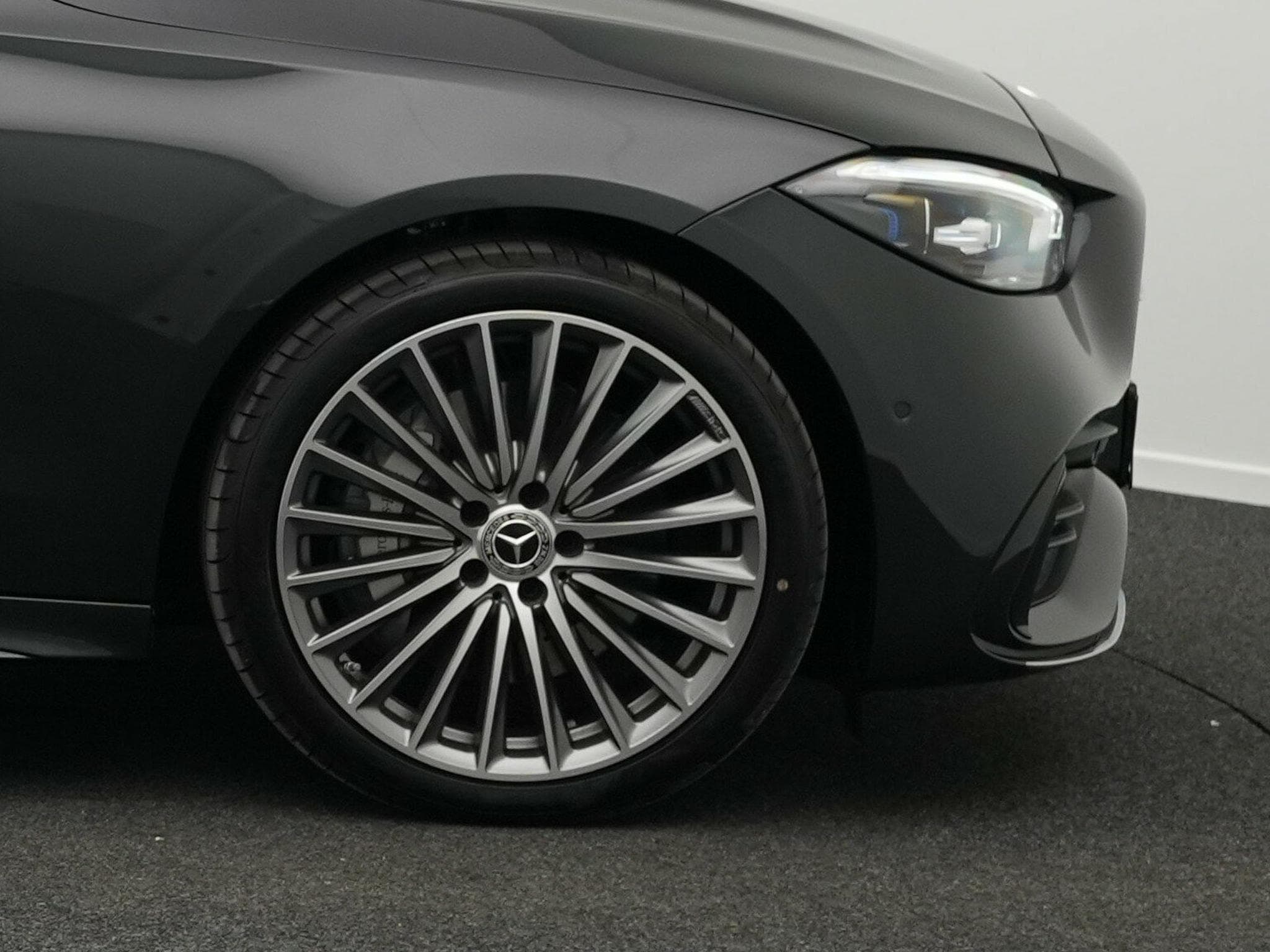 Mercedes C 200 d T-Modell AMG-Line (2026) - Photo 8