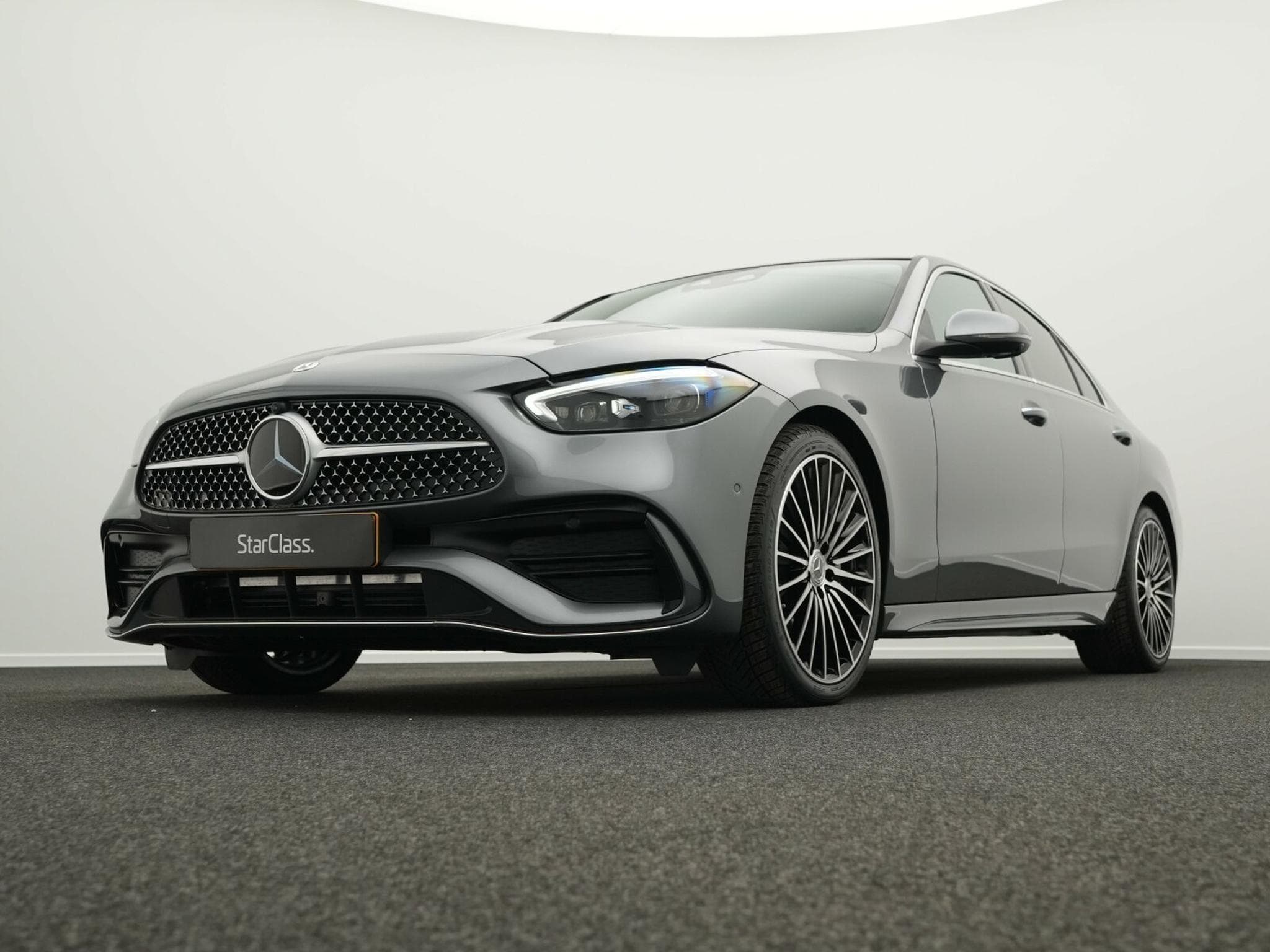 Mercedes C 200 d AMG-Line Premium (2026) - Photo 10
