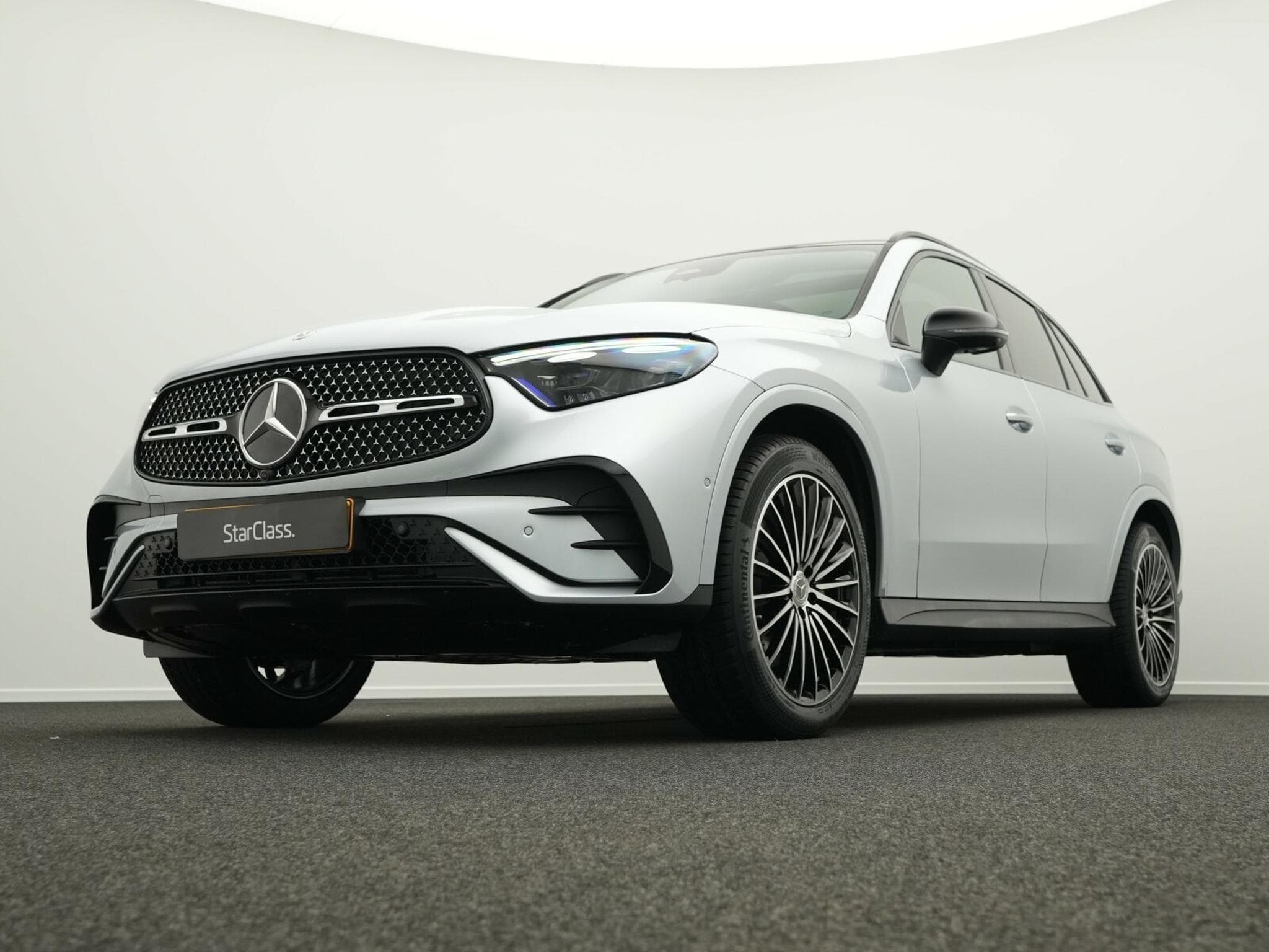 Mercedes GLC 220 d 4MATIC AMG-Line (2026) - Photo 10