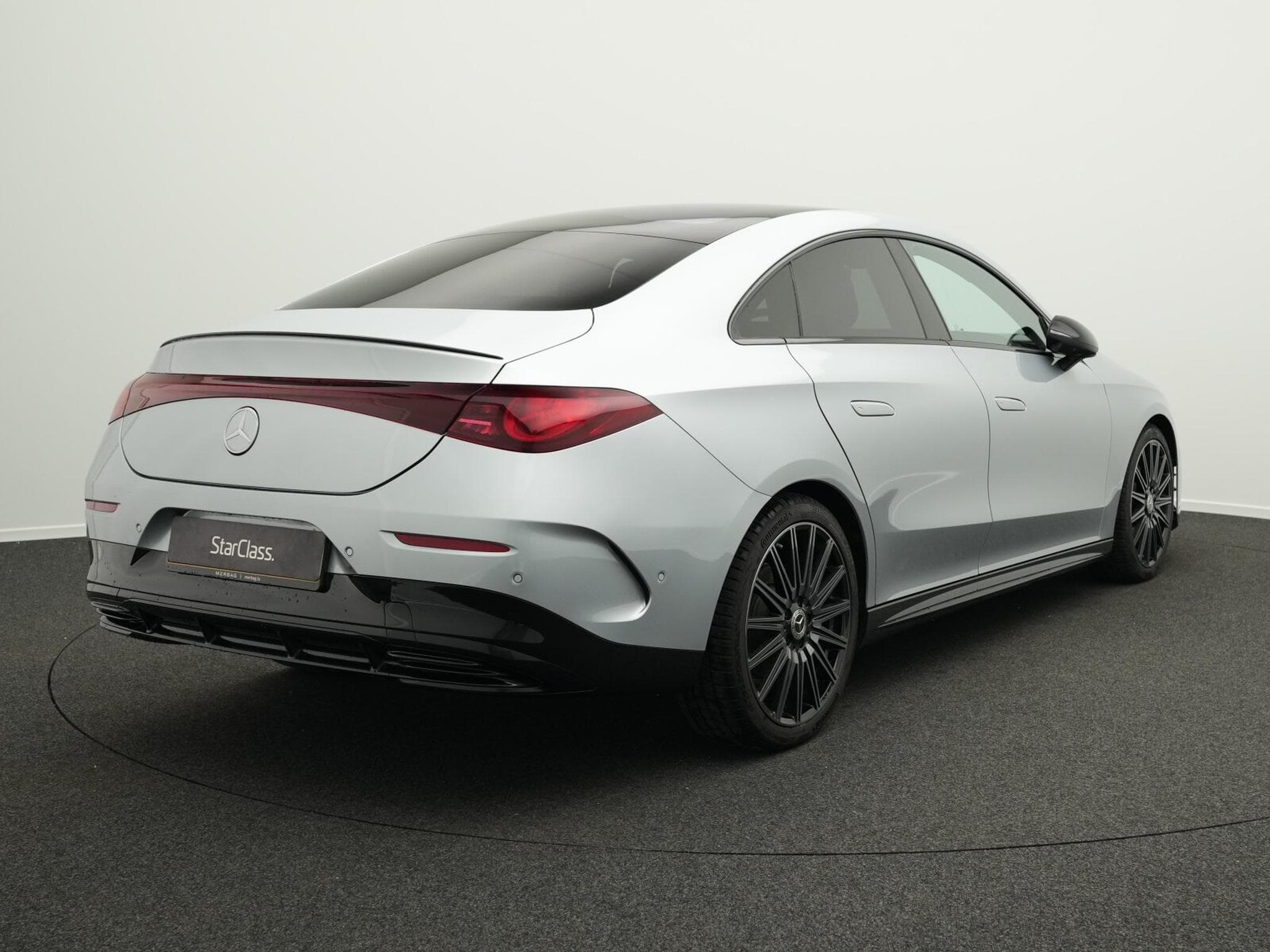 Mercedes CLA 200 AMG-Line (2026) - Photo 3