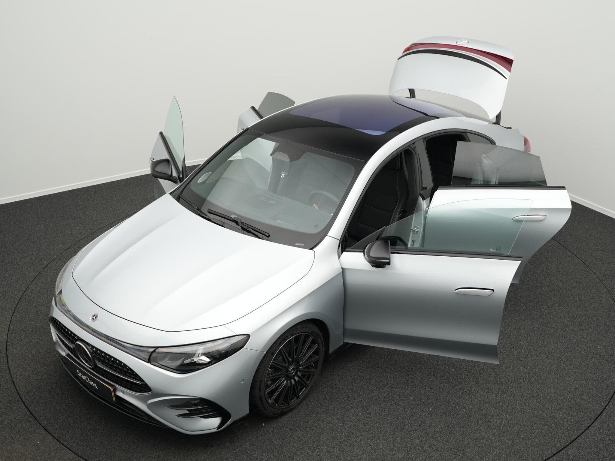 Mercedes CLA 200 AMG-Line (2026) - Photo 14