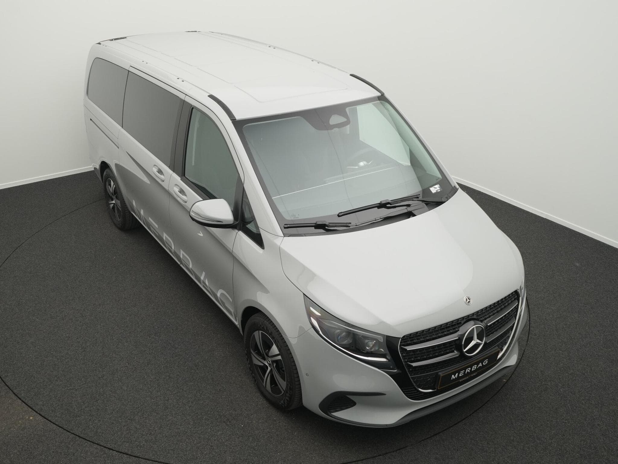 Mercedes V d 4MATIC STYLE Lang (2026) - Photo 10