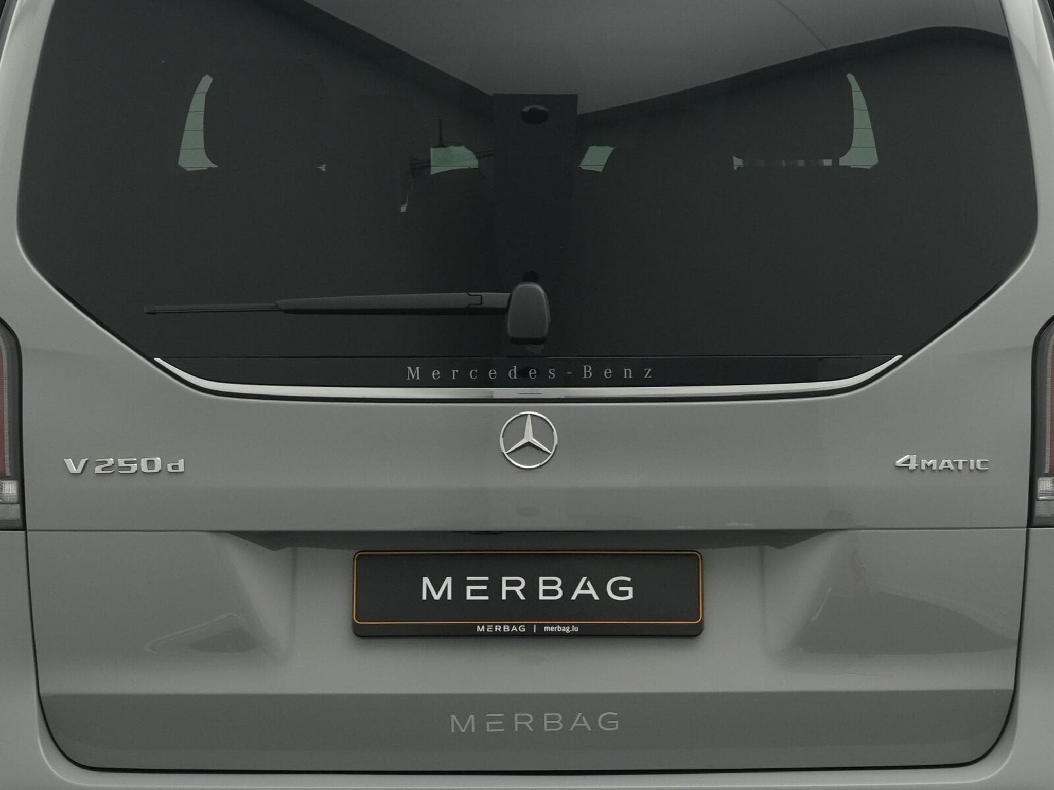 Mercedes V d 4MATIC STYLE Lang (2026) - Photo 15