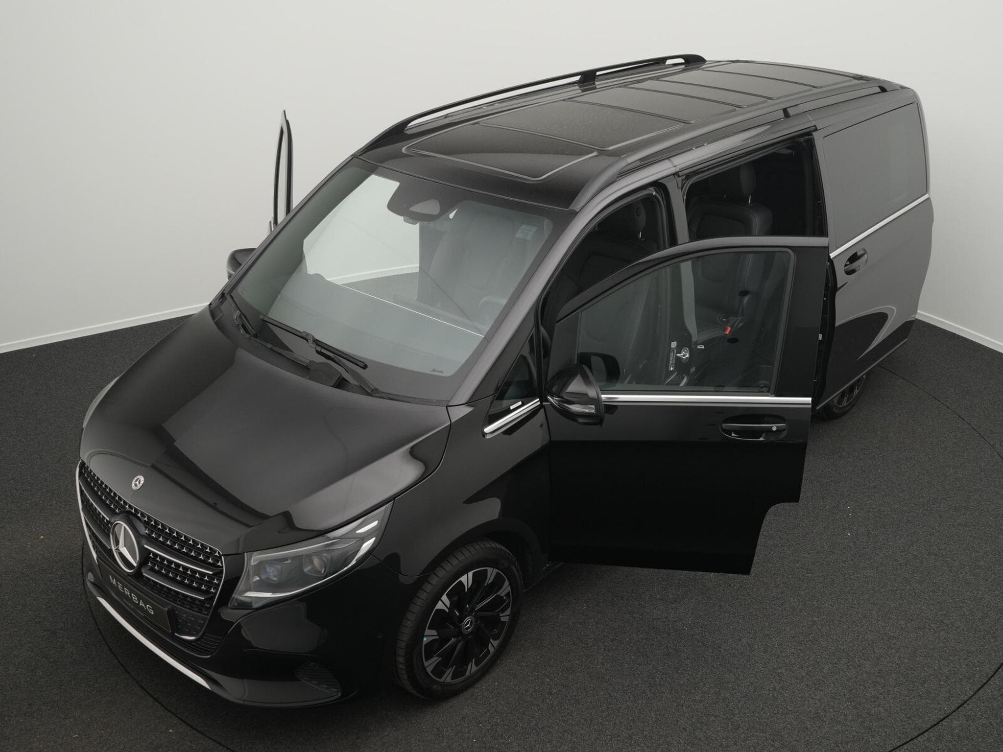 Mercedes V d AVANTGARDE Lang (2026) - Photo 12