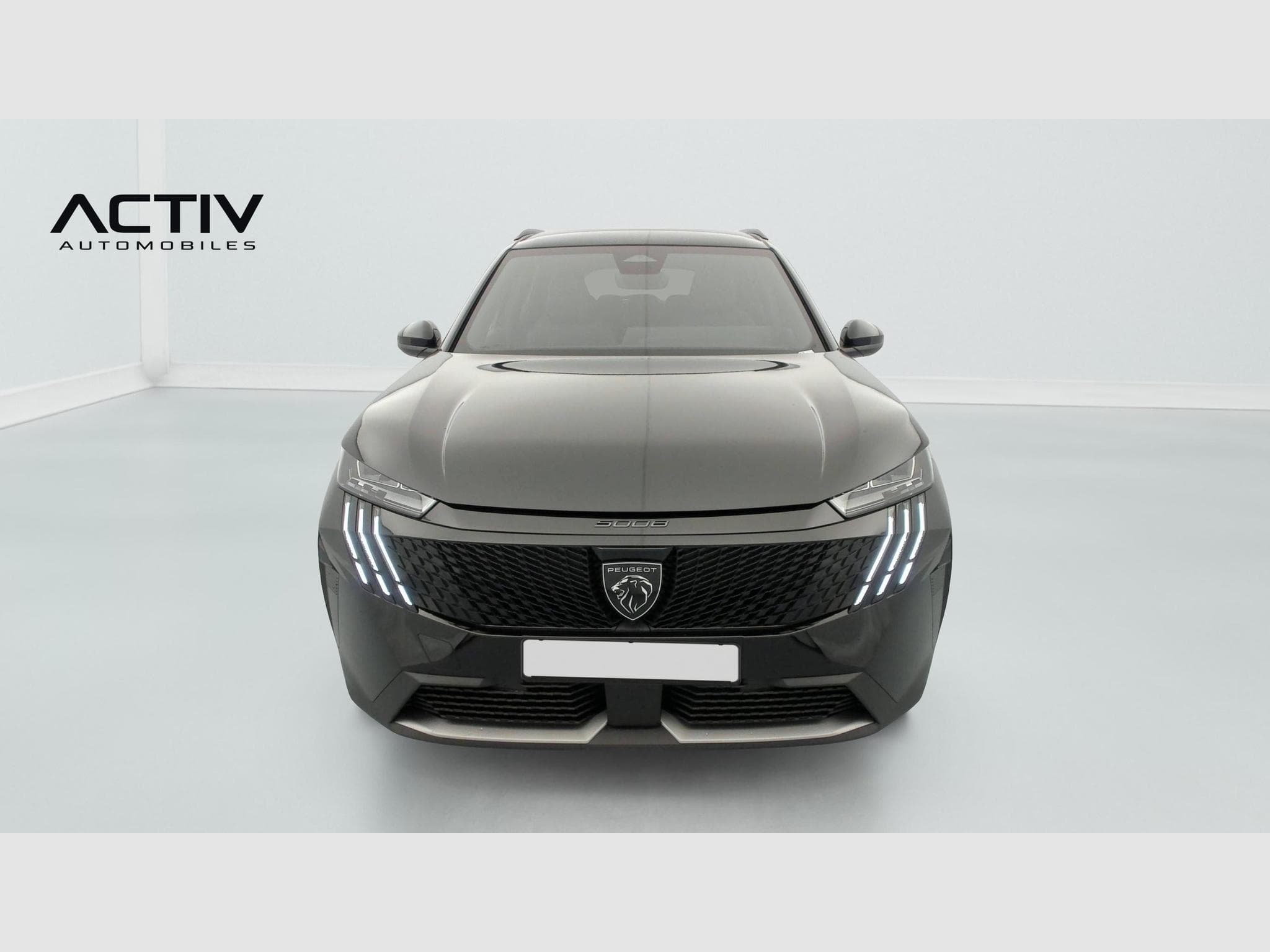 Peugeot 5008 Hybrid 145 e-DCS6 Allure (2026) - Photo 2