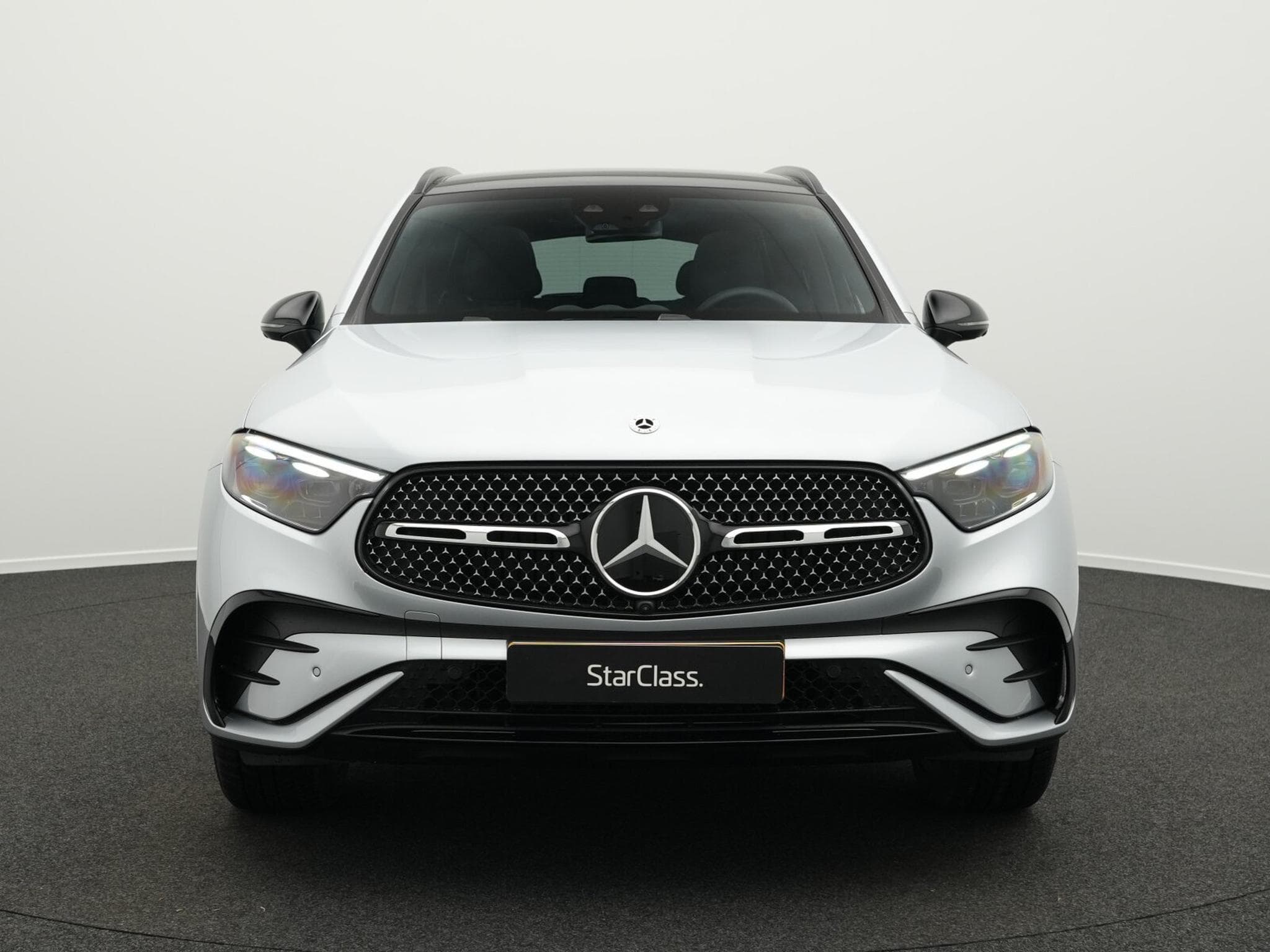 Mercedes GLC 220 d 4MATIC AMG-Line (2026) - Photo 2