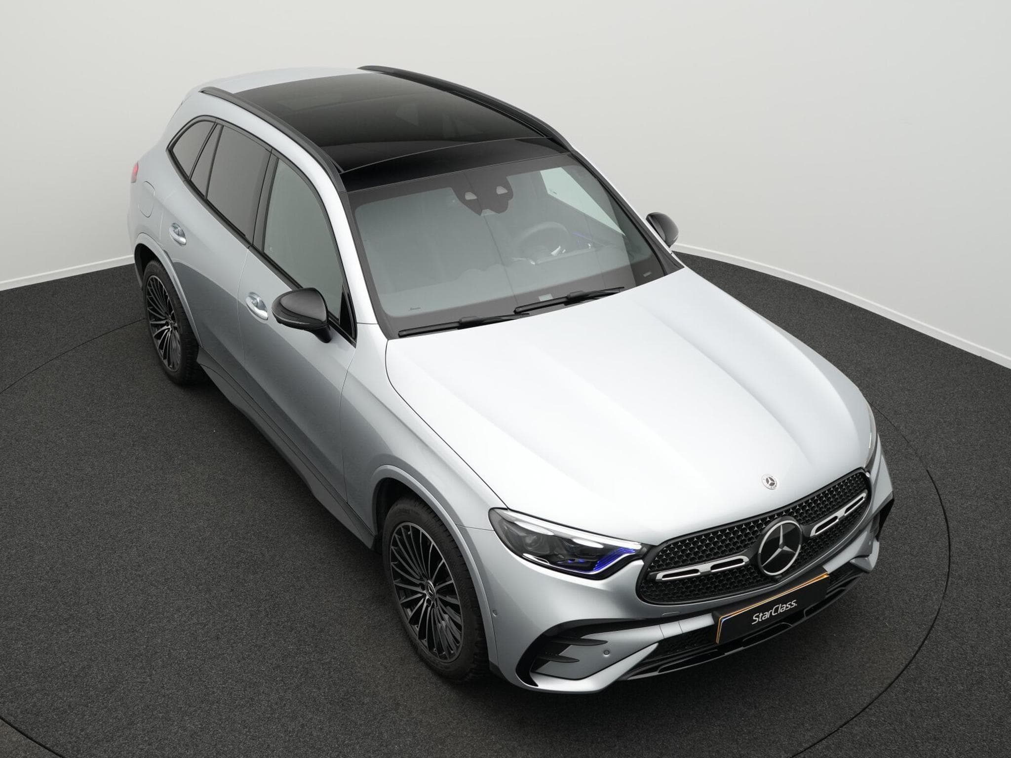Mercedes GLC 220 d 4MATIC AMG-Line (2026) - Photo 12