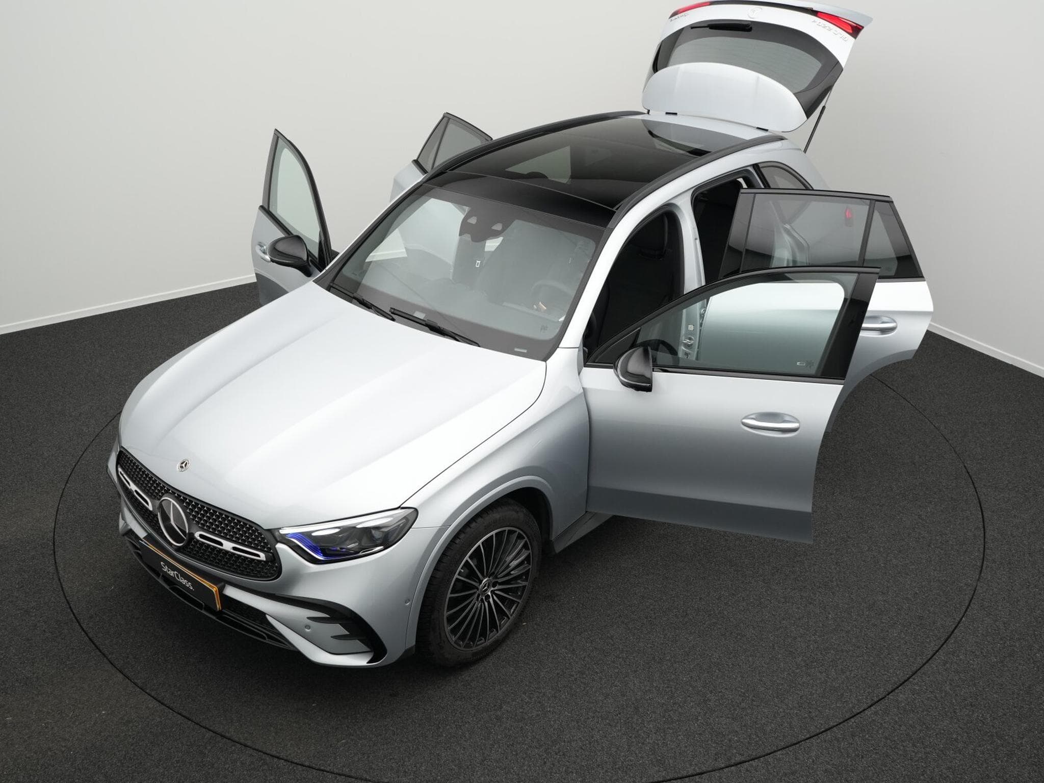 Mercedes GLC 220 d 4MATIC AMG-Line (2026) - Photo 14