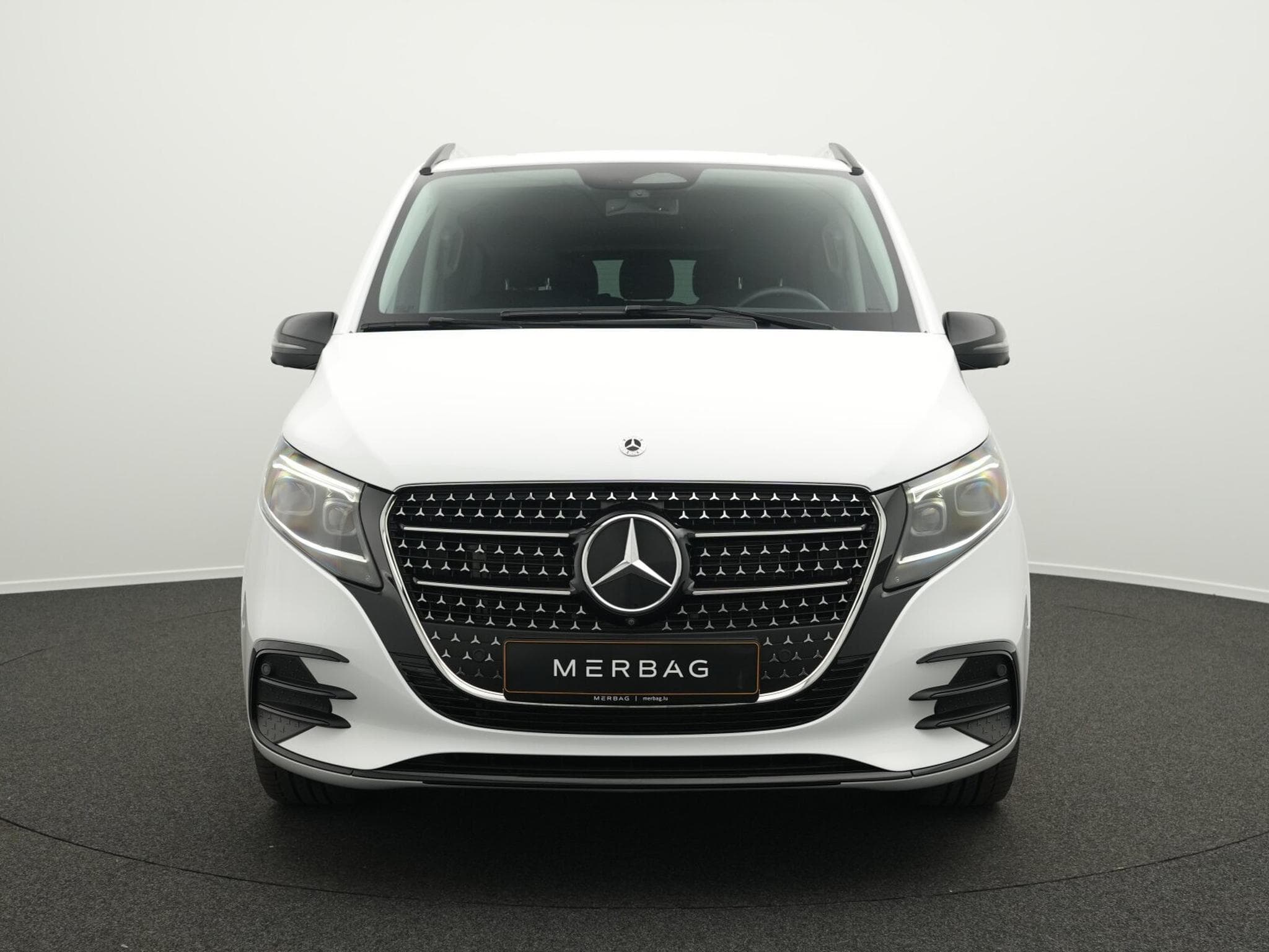 Mercedes V d 4MATIC Avantgarde lang (2024) - Foto 2