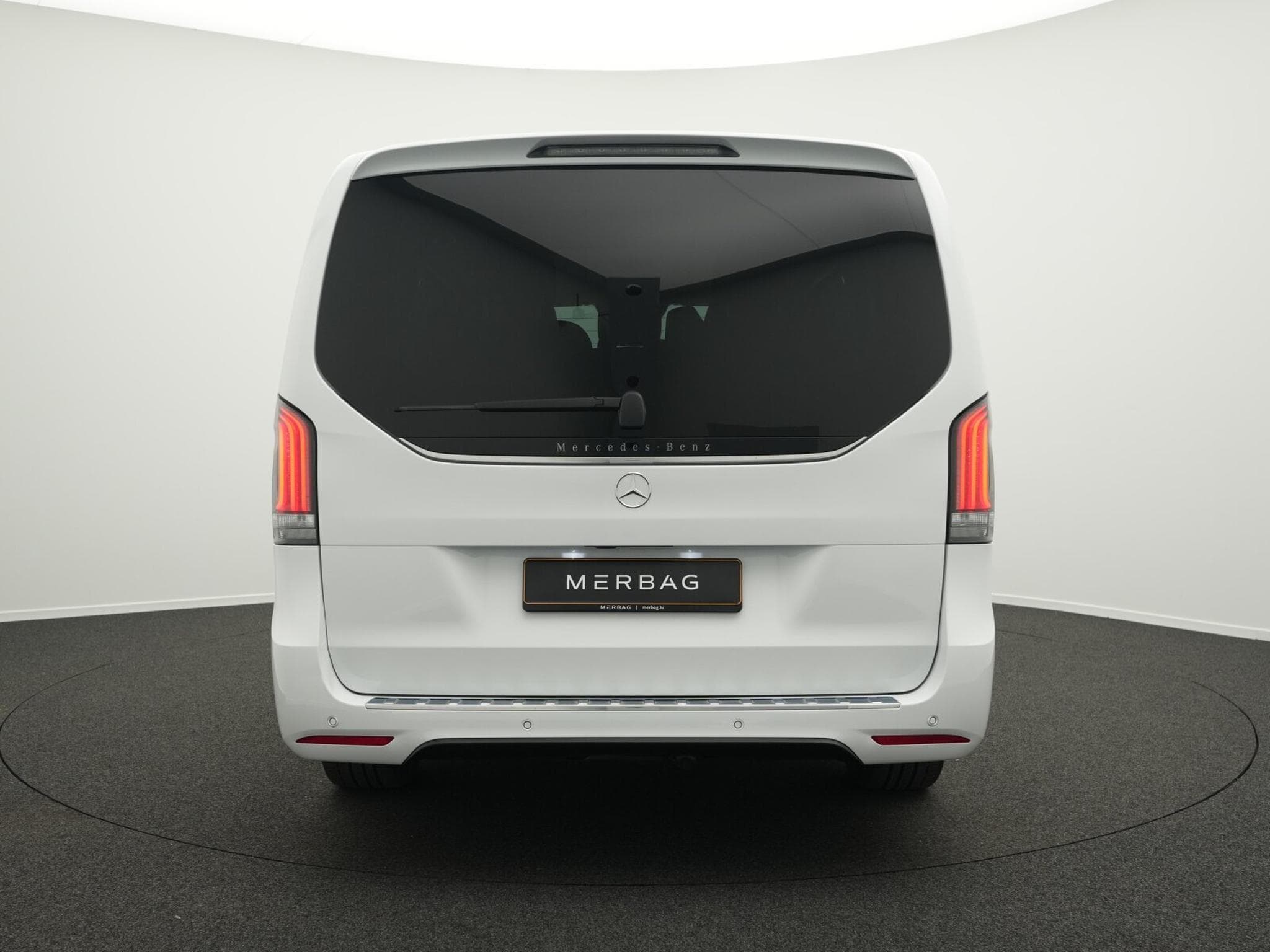 Mercedes V d 4MATIC Avantgarde lang (2024) - Foto 4