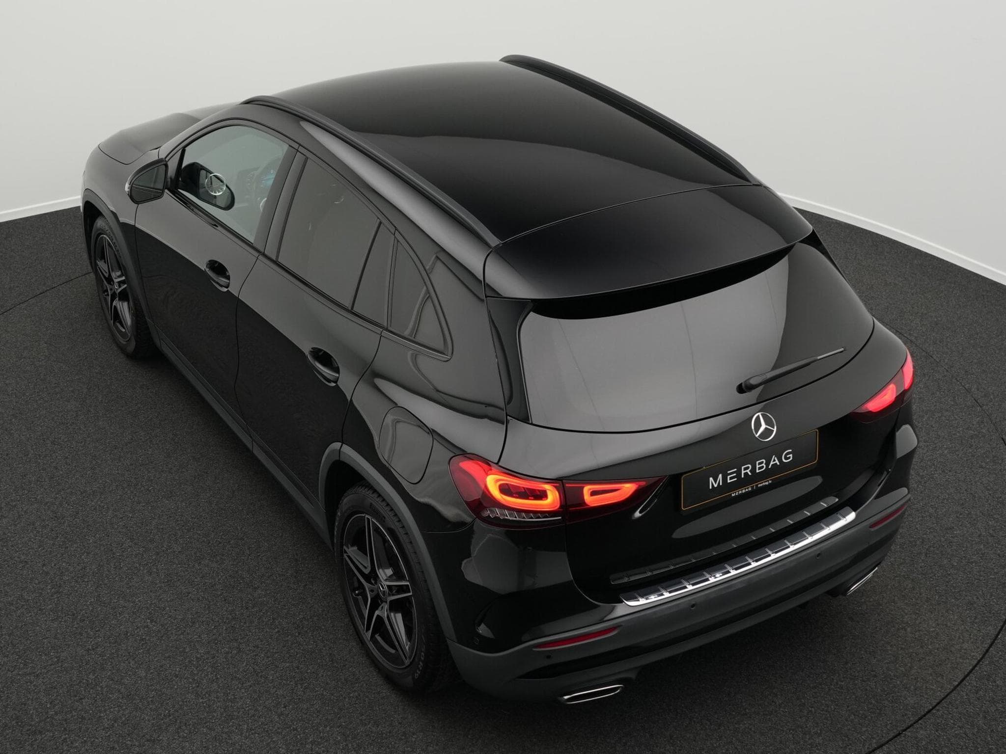 Mercedes GLA 180 AMG-Line LED+Kamera+Night+AHK+19" (2021) - Photo 13