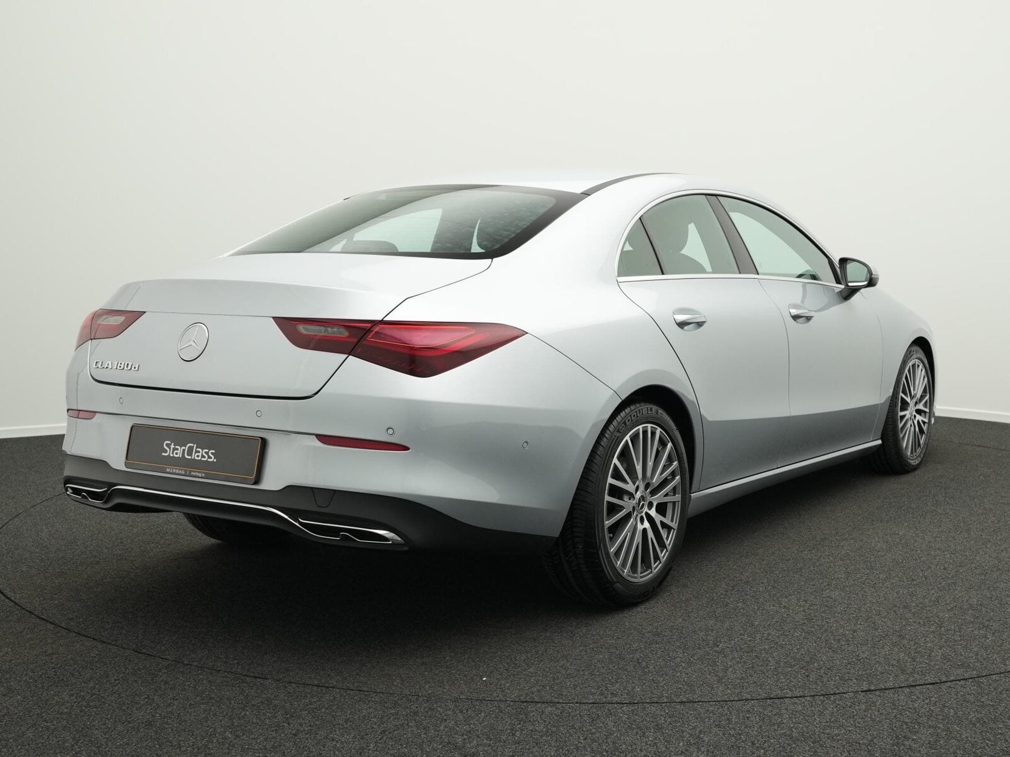 Mercedes CLA 180 d Cpe Progressive LED+Kamera+MBUX+Apple (2024) - Photo 3