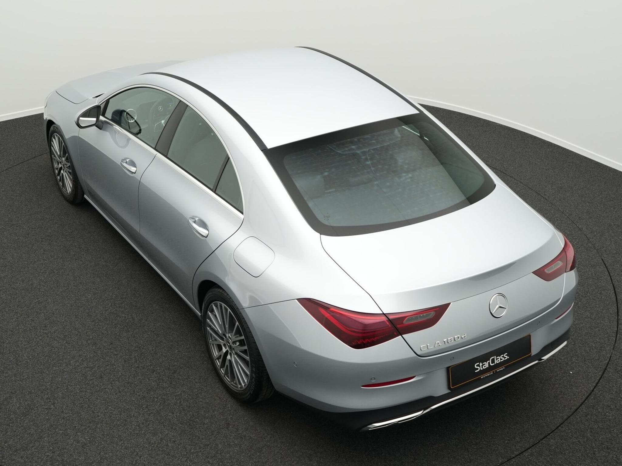 Mercedes CLA 180 d Cpe Progressive LED+Kamera+MBUX+Apple (2024) - Photo 13