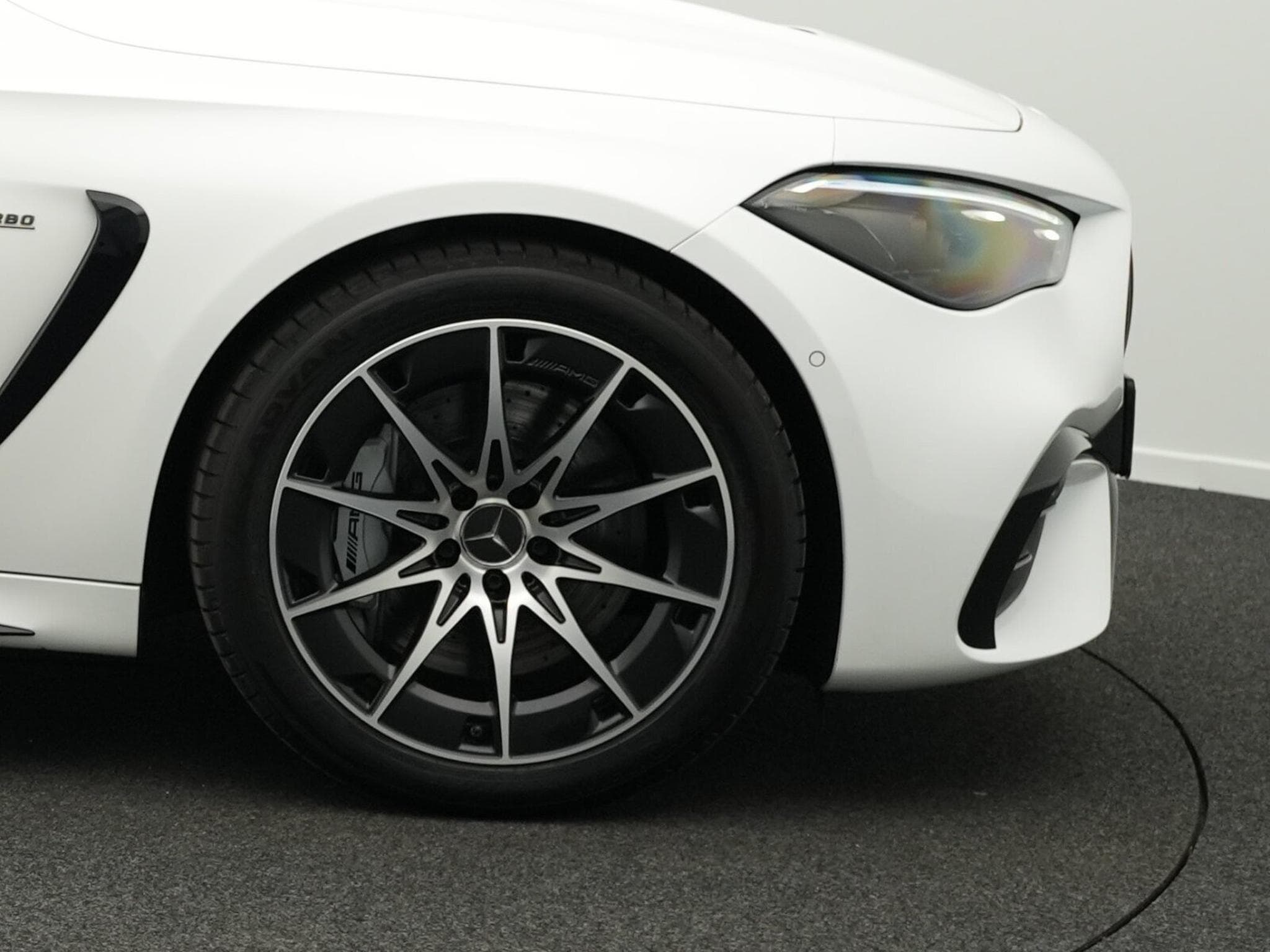 Mercedes CLE 53 AMG 4MATIC+ Coupé Premium/MBUX/Pano/Burm (2025) - Photo 8