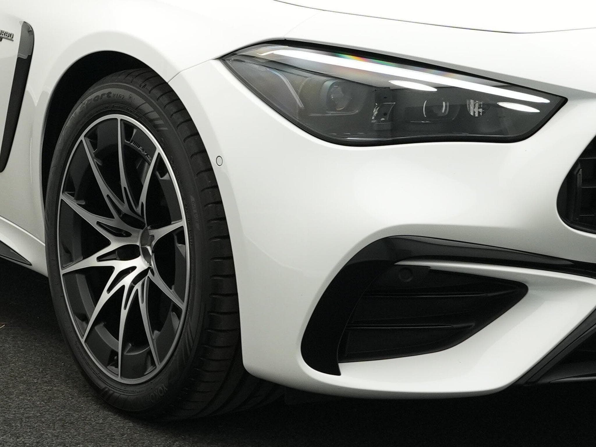 Mercedes CLE 53 AMG 4MATIC+ Coupé Premium/MBUX/Pano/Burm (2025) - Photo 9