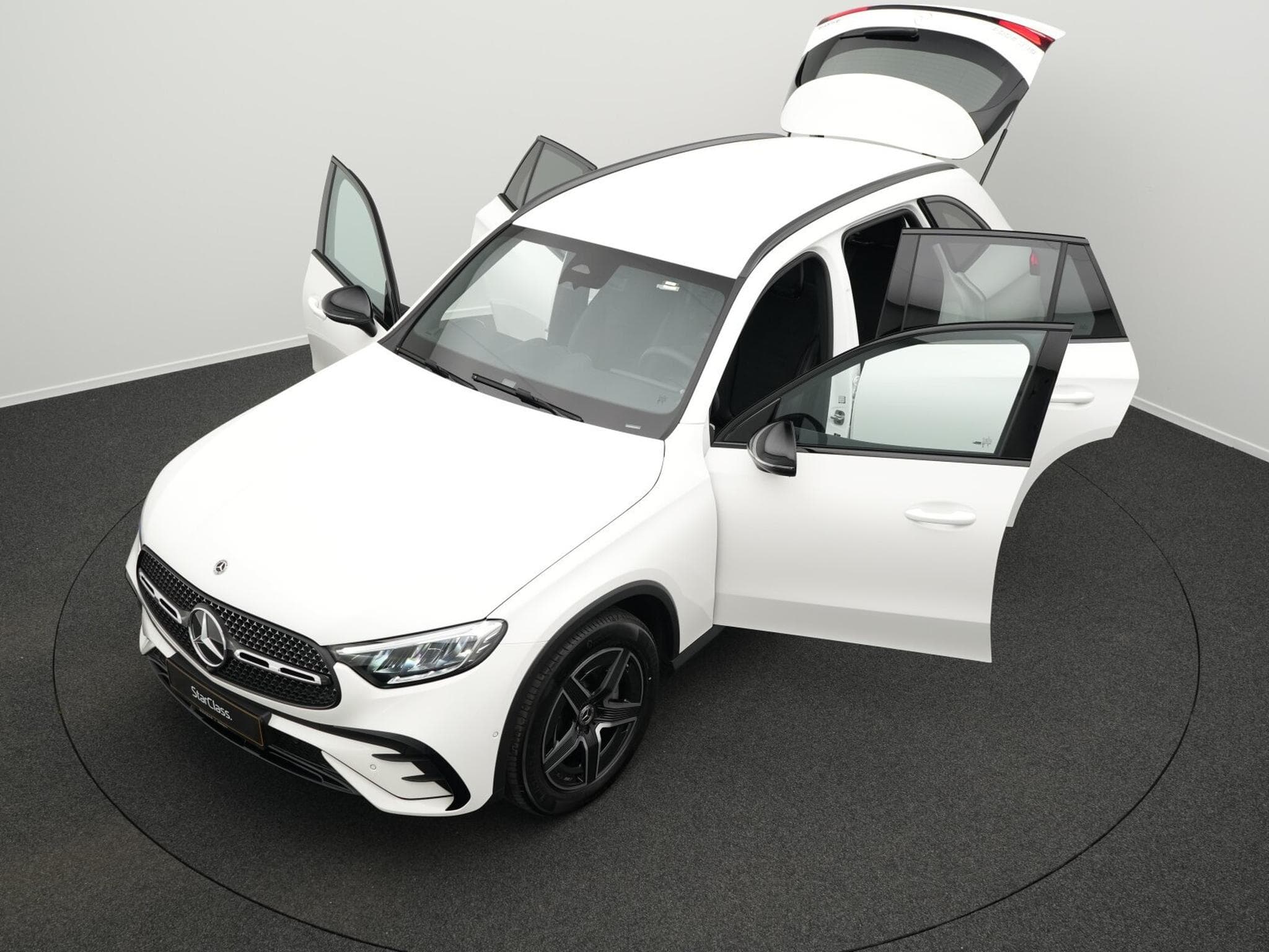 Mercedes GLC 300 d 4M AMG-Line LED+AHK+Night+Memo+Kamera (2025) - Photo 14