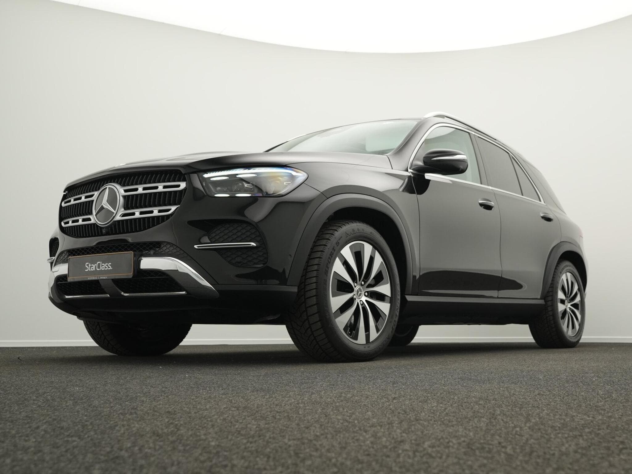Mercedes GLE 450 d 4M Pano+Multi+360°+Burm (2025) - Photo 10