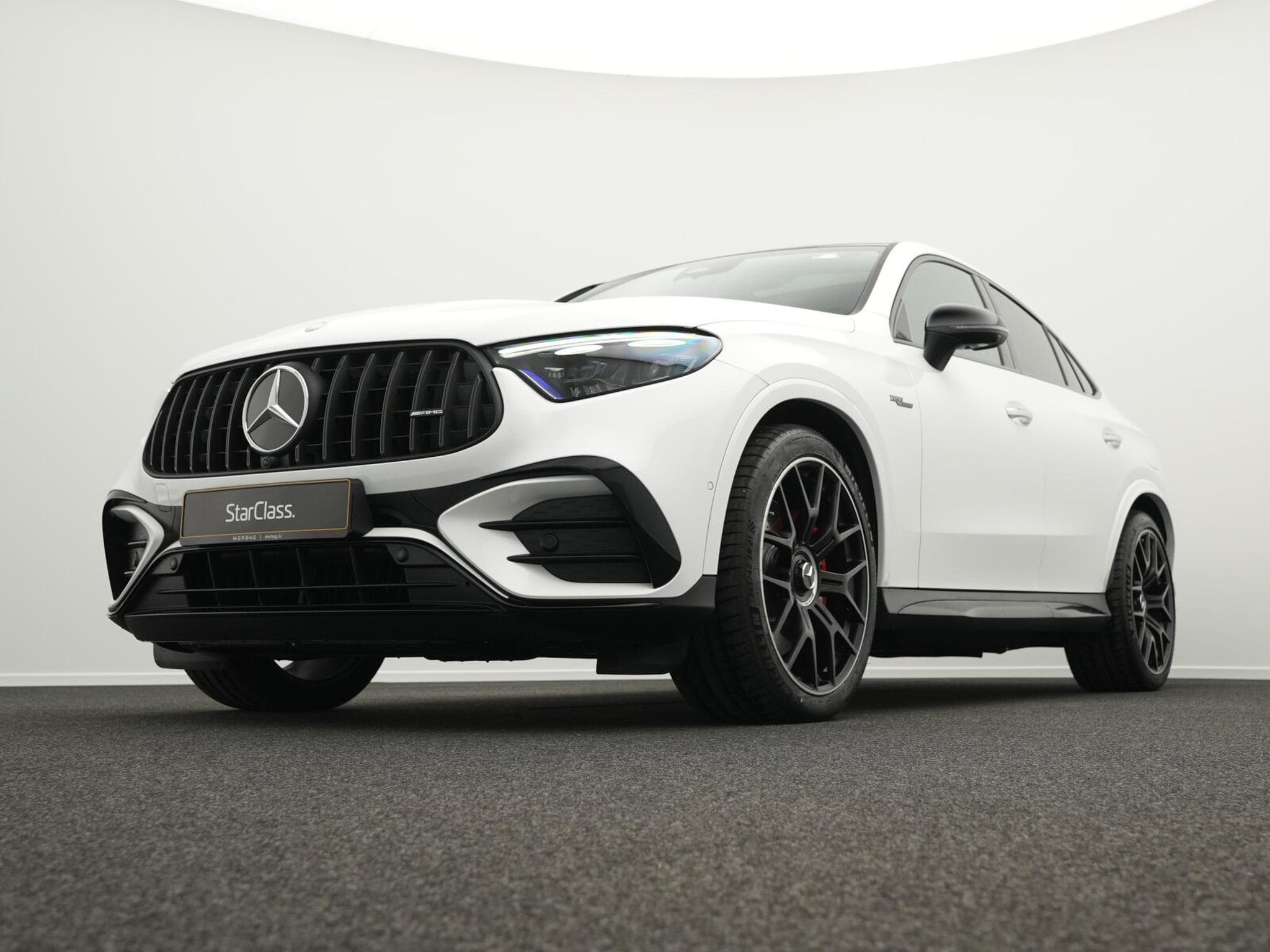 Mercedes GLC 63 AMG S E PERF Cpe Digital+Pano+Night+Burm (2025) - Photo 10