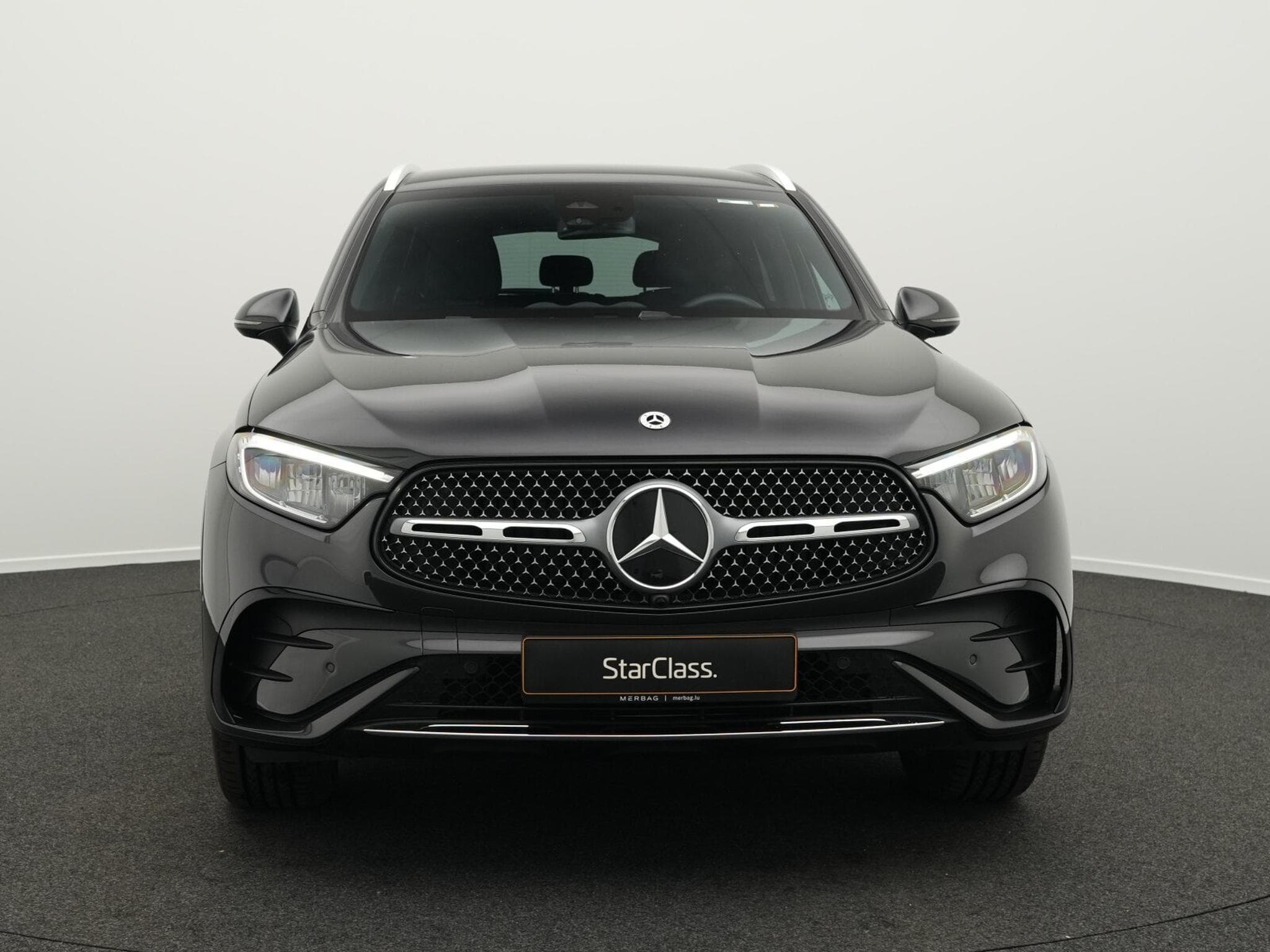 Mercedes GLC 300 d 4M AMG-Line LED+Kamera+AHK+Totw+Memo (2025) - Photo 2