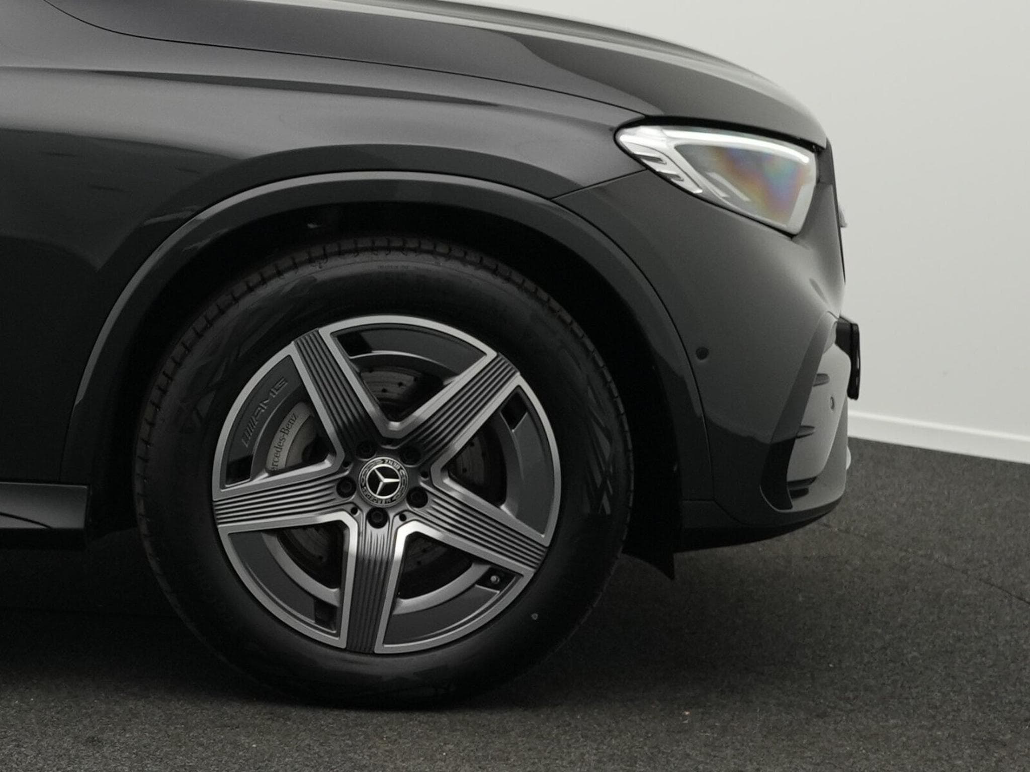 Mercedes GLC 300 d 4M AMG-Line LED+Kamera+AHK+Totw+Memo (2025) - Photo 8