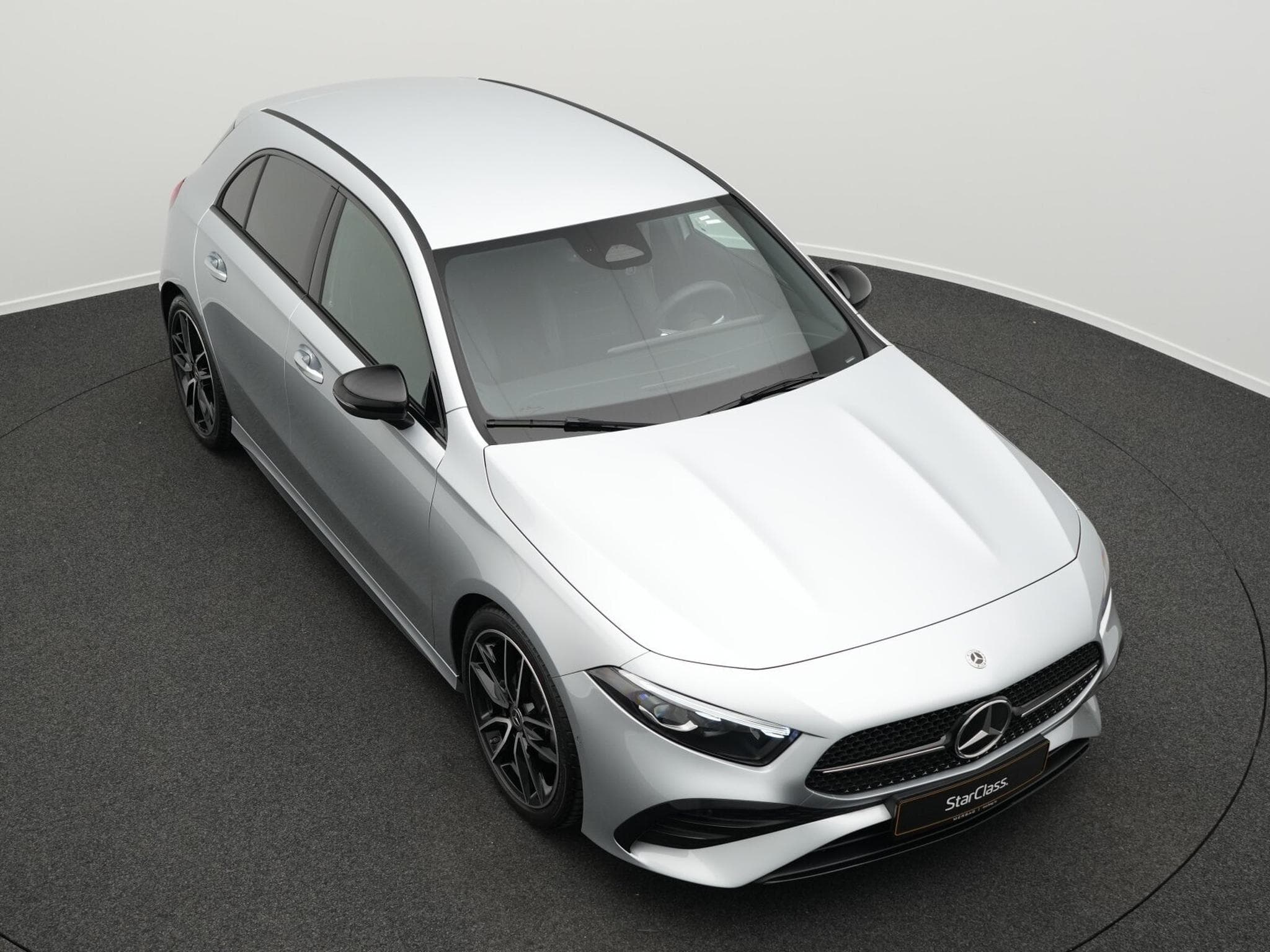 Mercedes A 200 MUlti+Kamera+Night+19"+Ambi (2025) - Photo 12
