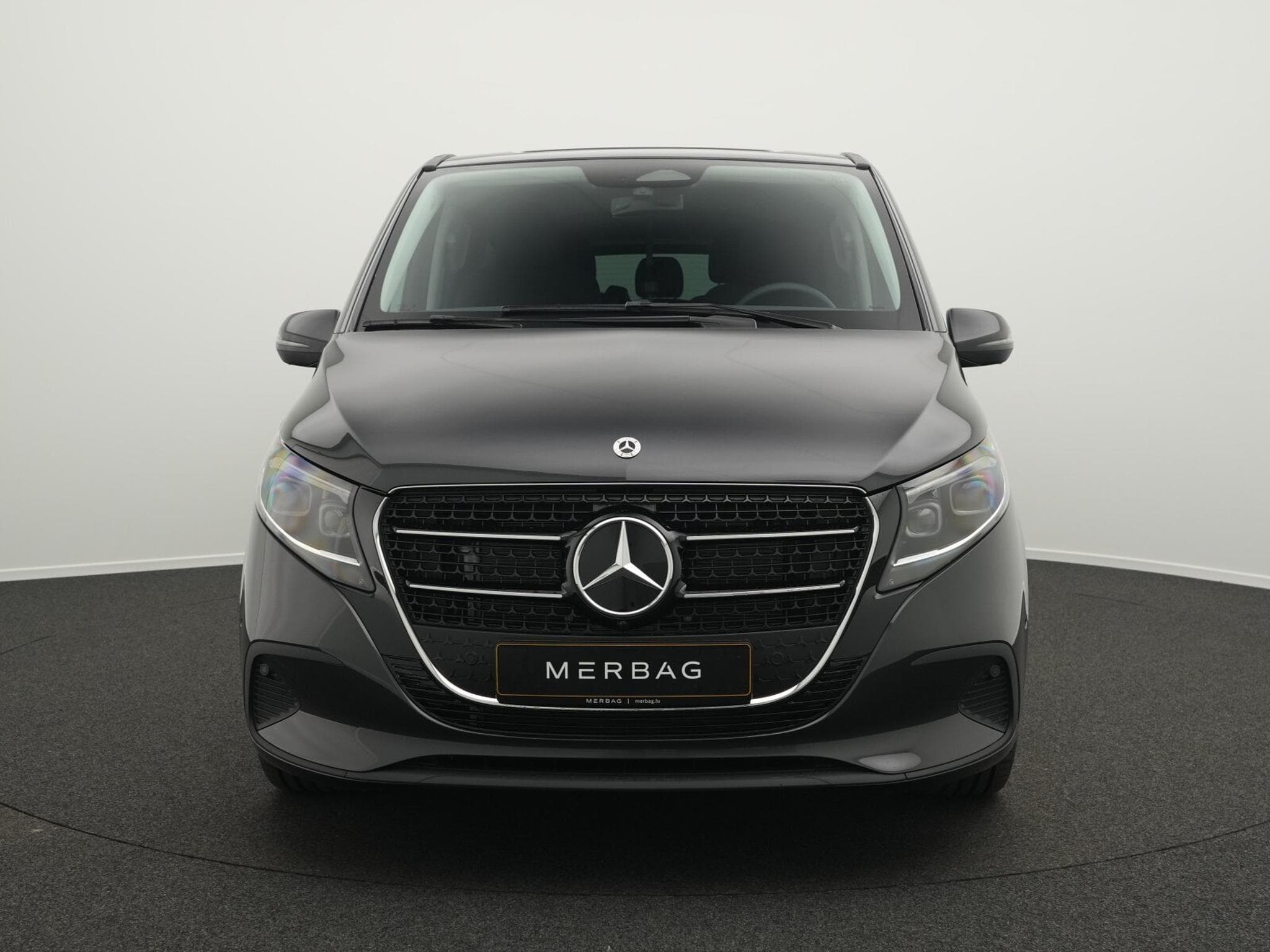 Mercedes V d STYLE Lang (2026) - Photo 2