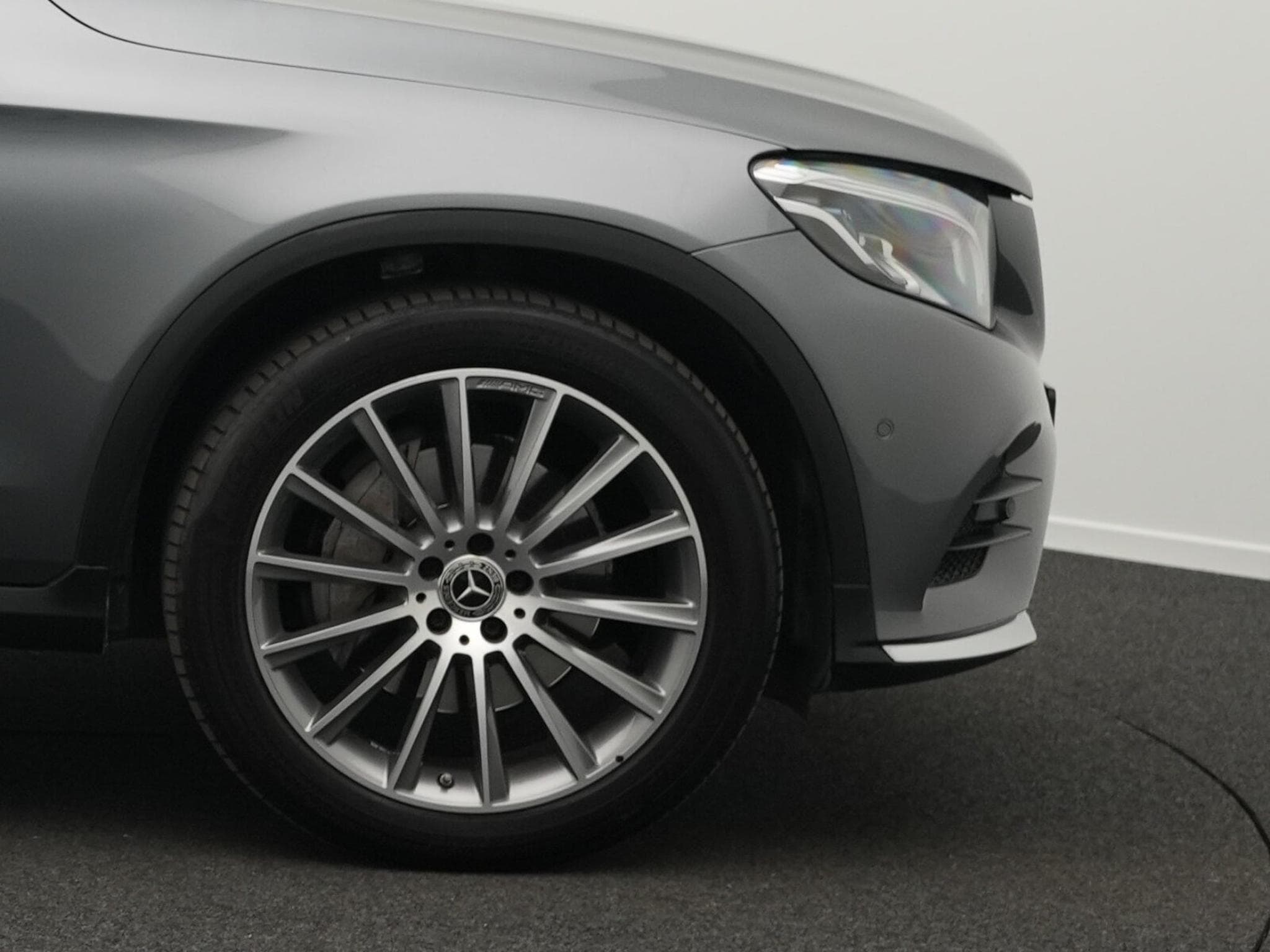 Mercedes GLC 220 d 4MATIC AMG-Line Coupe (2018) - Foto 8