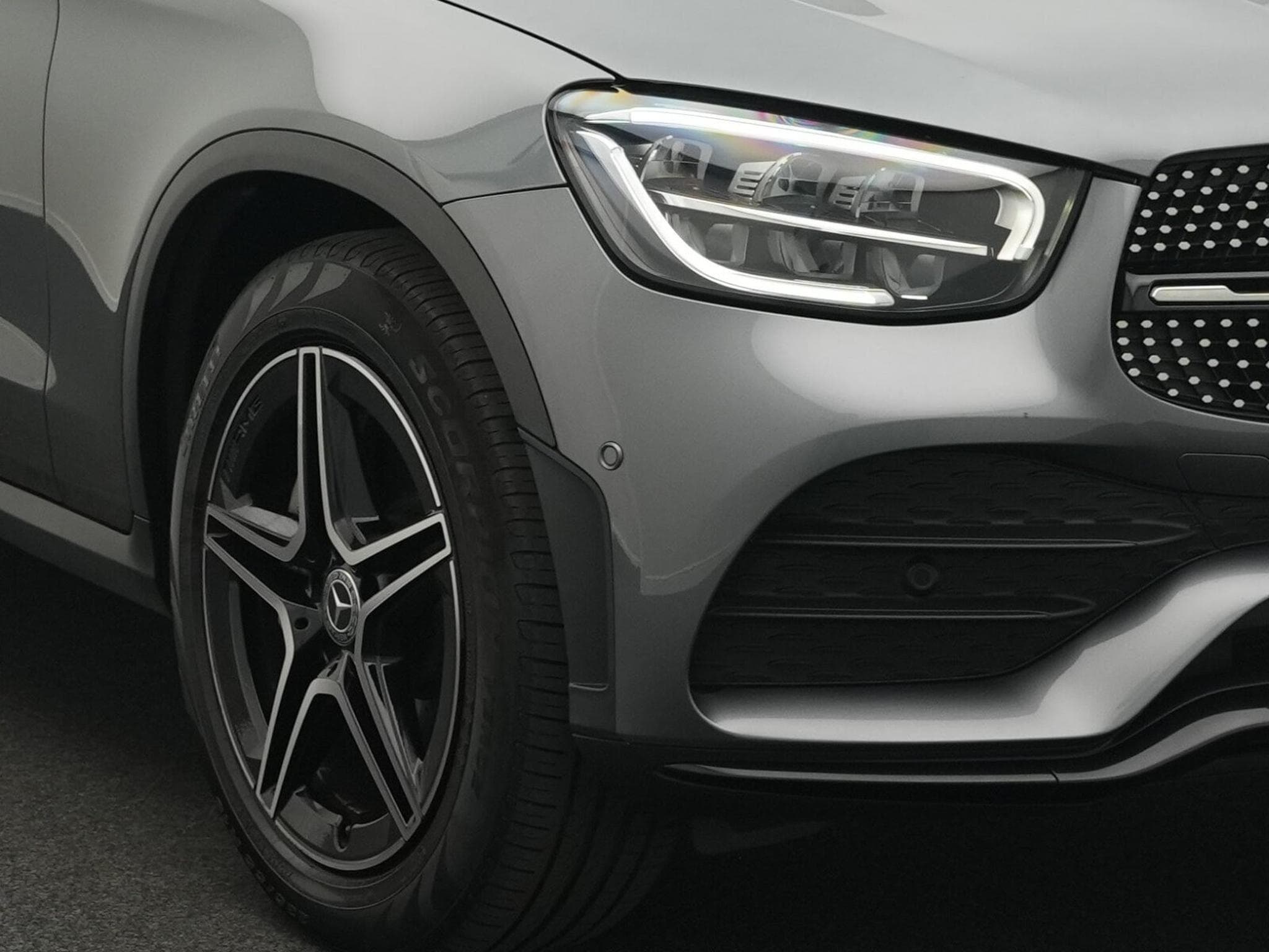 Mercedes GLC 220 d 4MATIC (2022) - Photo 9
