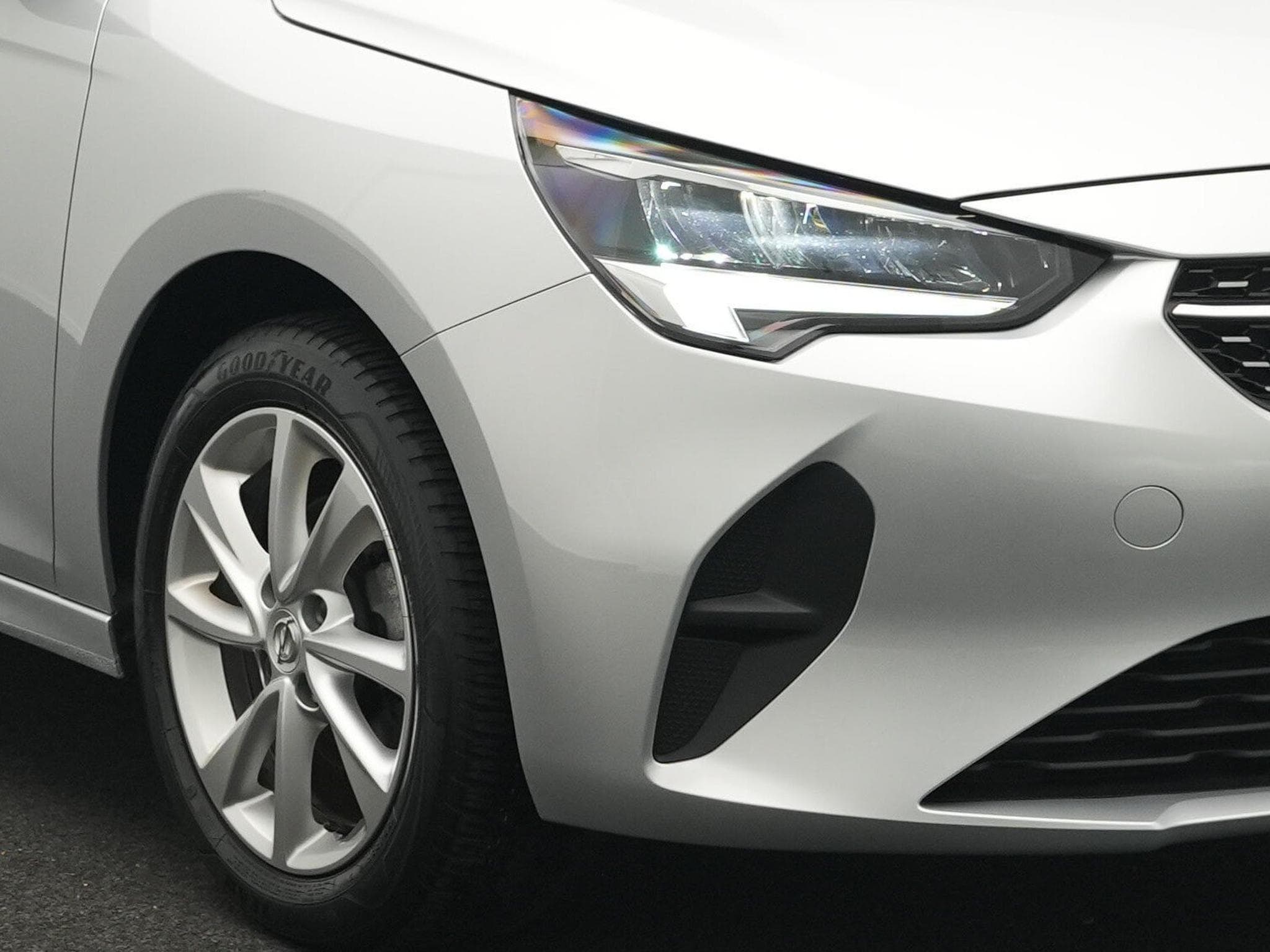 Opel Corsa F 1.2 Elegance (2023) - Photo 9