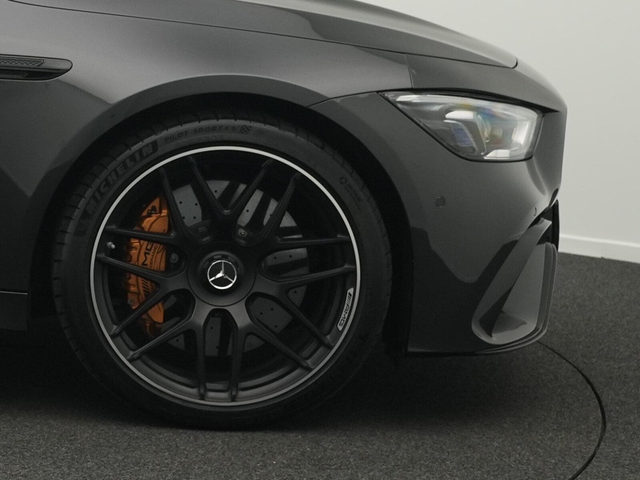 Mercedes GT 63 4MATIC+ (2019) - Foto 8