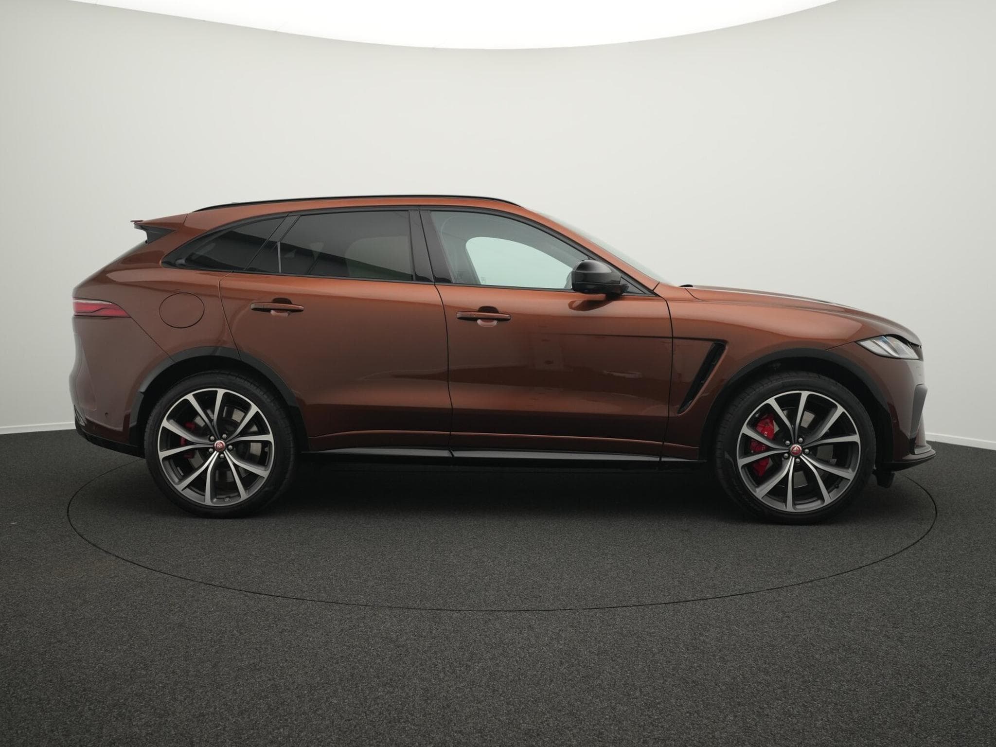 Jaguar F-Pace F-PACE P550 SVR AWD (EURO 6d) (2023) - Photo 5