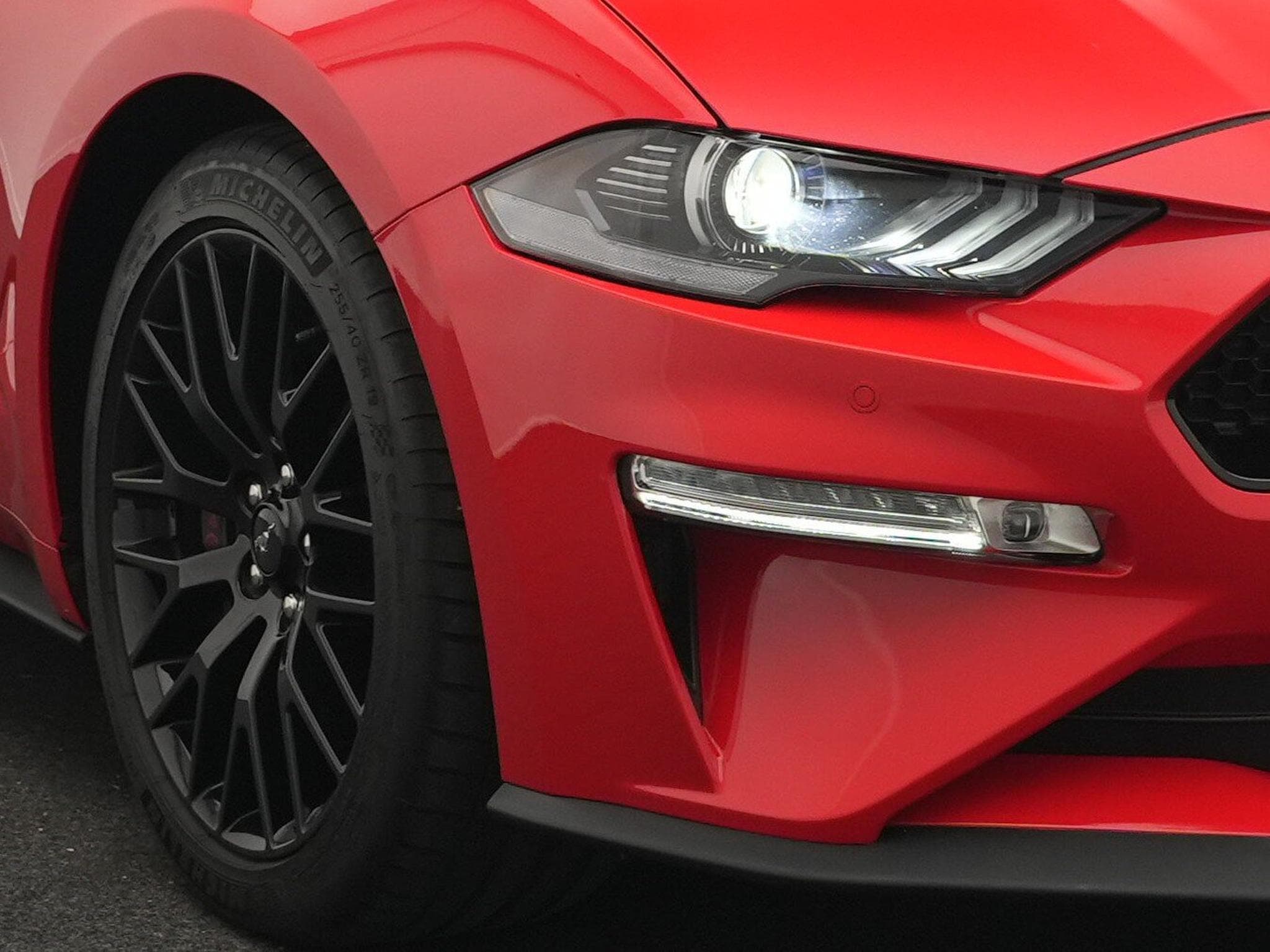 Ford Mustang 5.0 Ti-VCT V8 Convertible GT (2023) - Foto 9