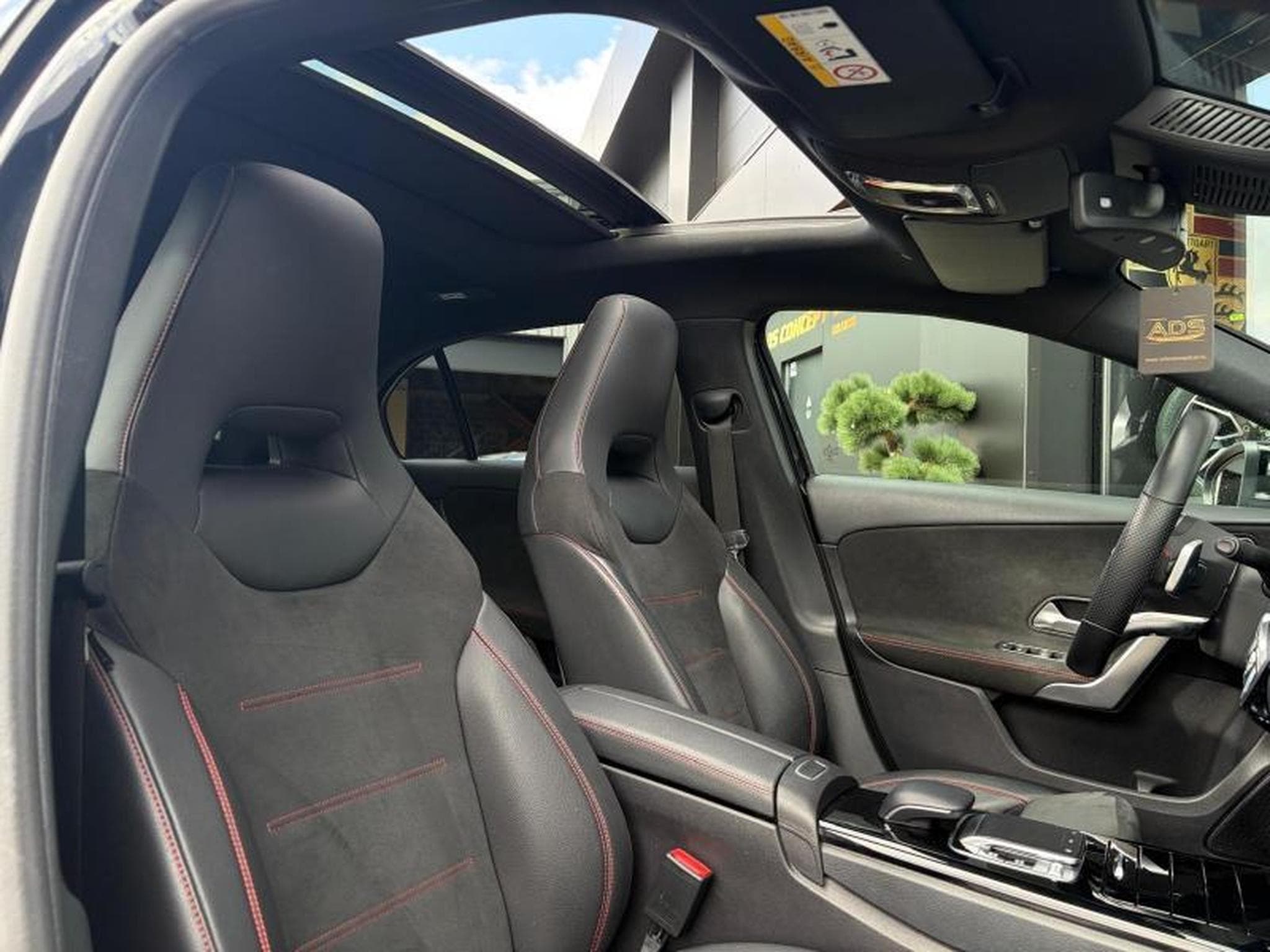 Mercedes A 180 d amg line 1.5 116ch/Toit ouvrant/Camera (2019) - Foto 13