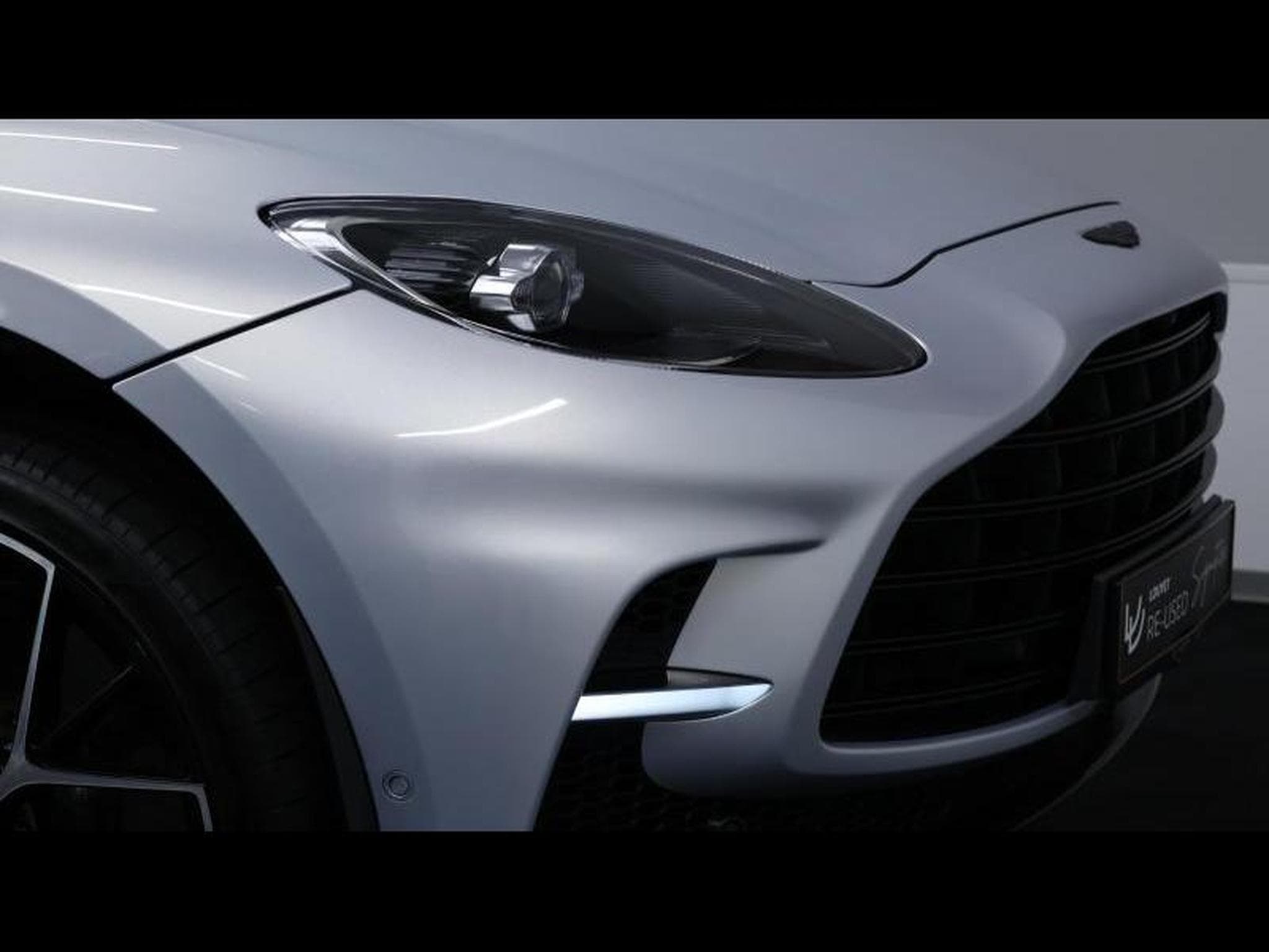 Aston-Martin DBX 707 V8 *Lightning Silver (2025) - Foto 9