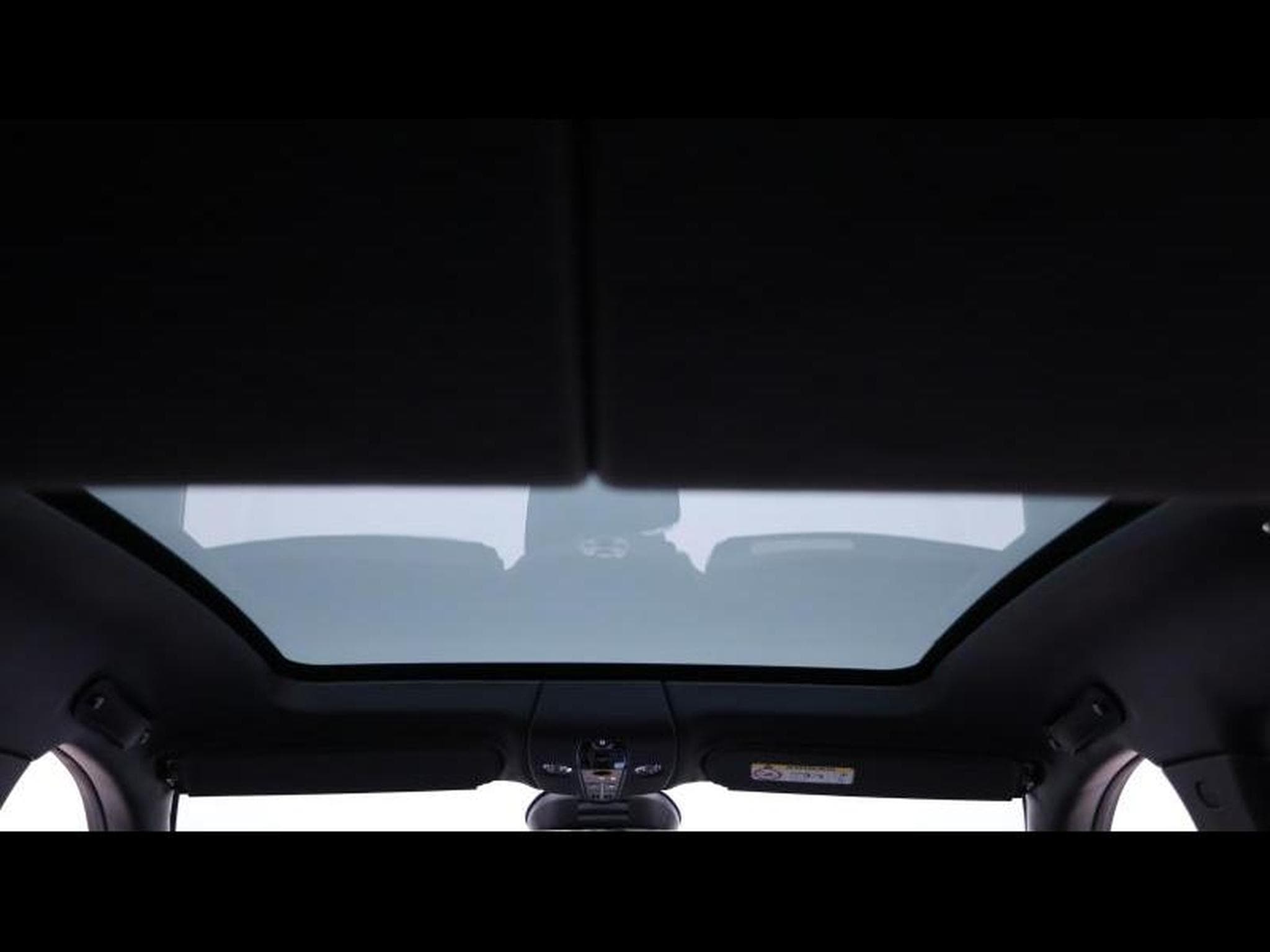 Aston-Martin DBX 707 V8 *Lightning Silver (2025) - Foto 32