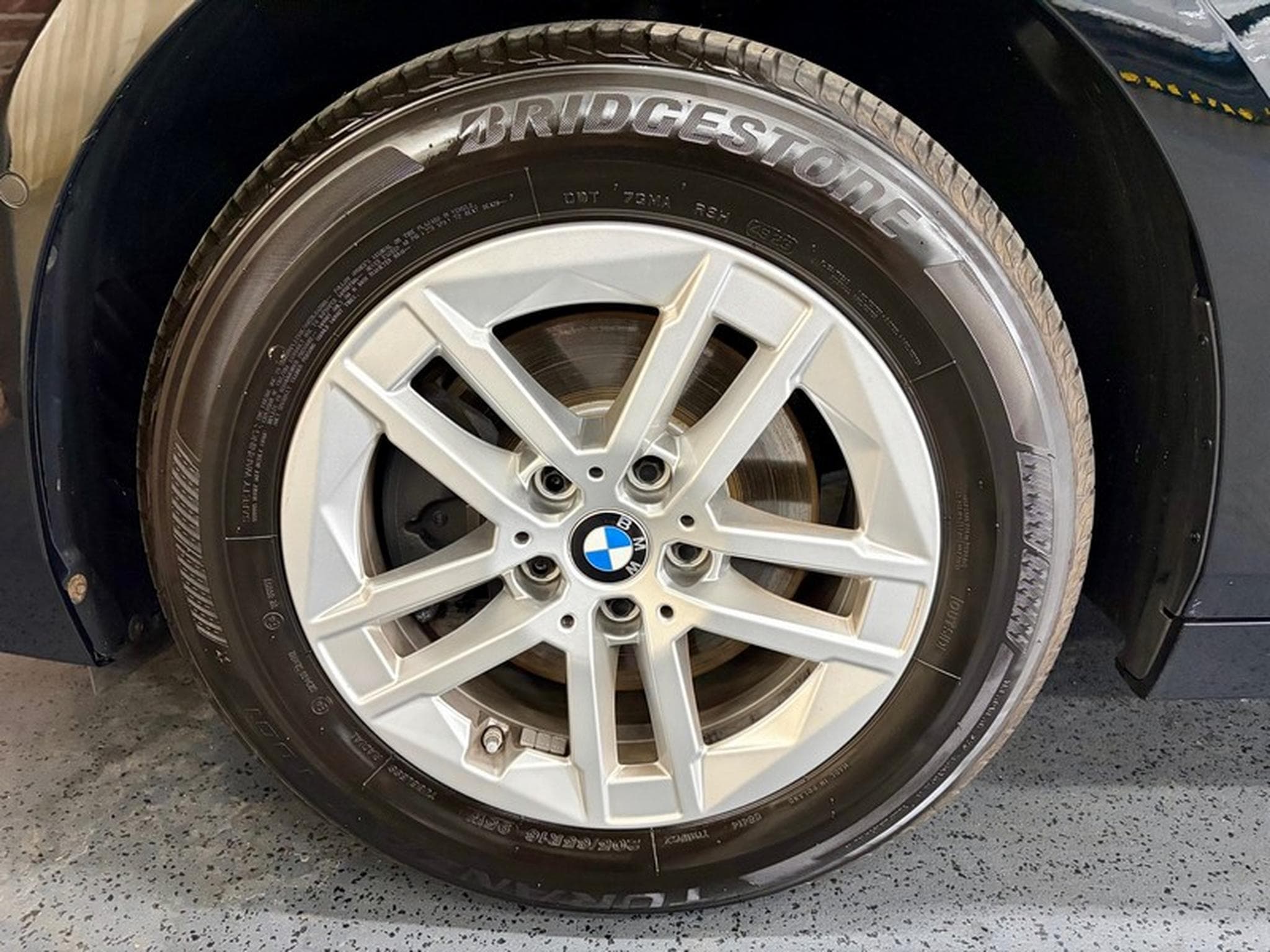 BMW 218 218dA Active Tourer 2.0 150cv Auto Cuir/AttRem/Navi (2022) - Photo 3