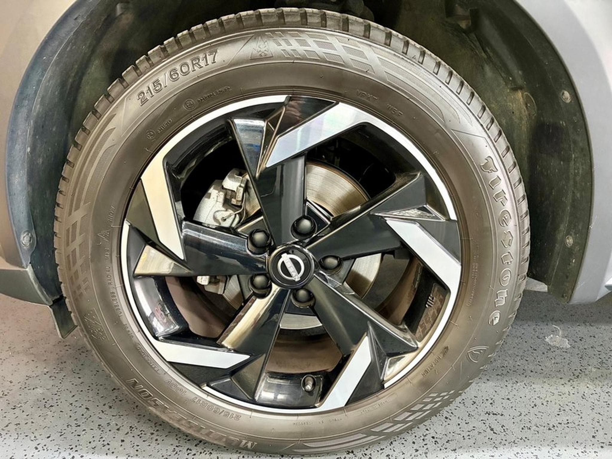 Nissan Juke Juke 1.0 DIG-T 114cv Auto N-CONNECTA (2023) - Photo 3