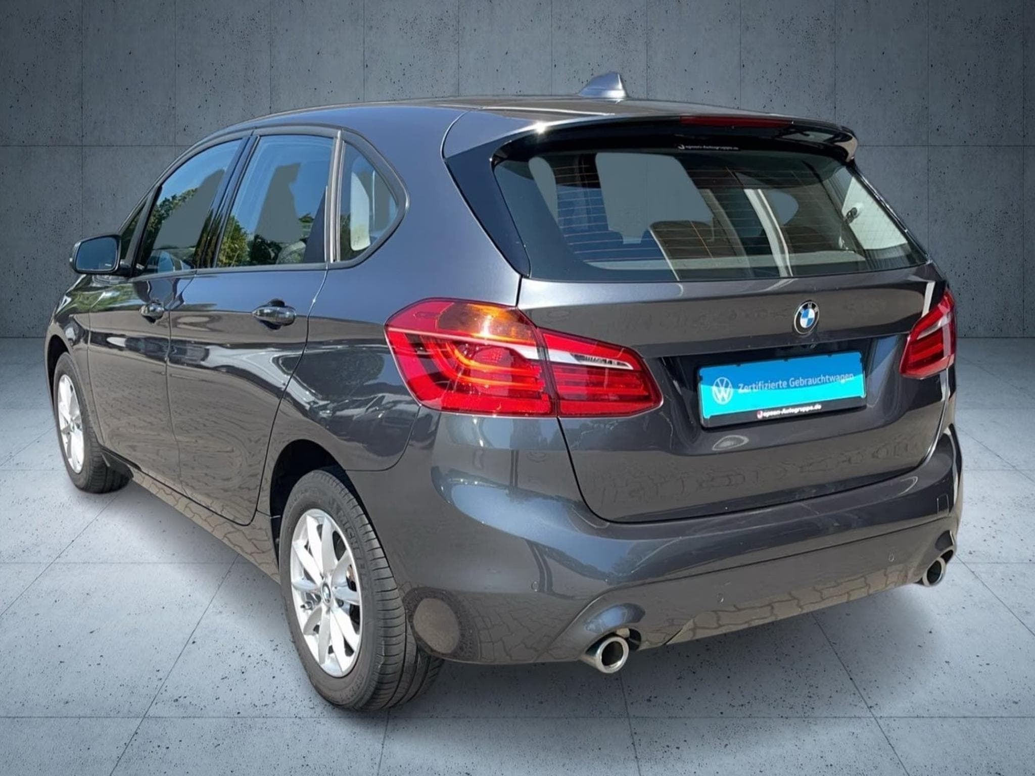 BMW 218 ACTIVE TOURER (2019) - Photo 3