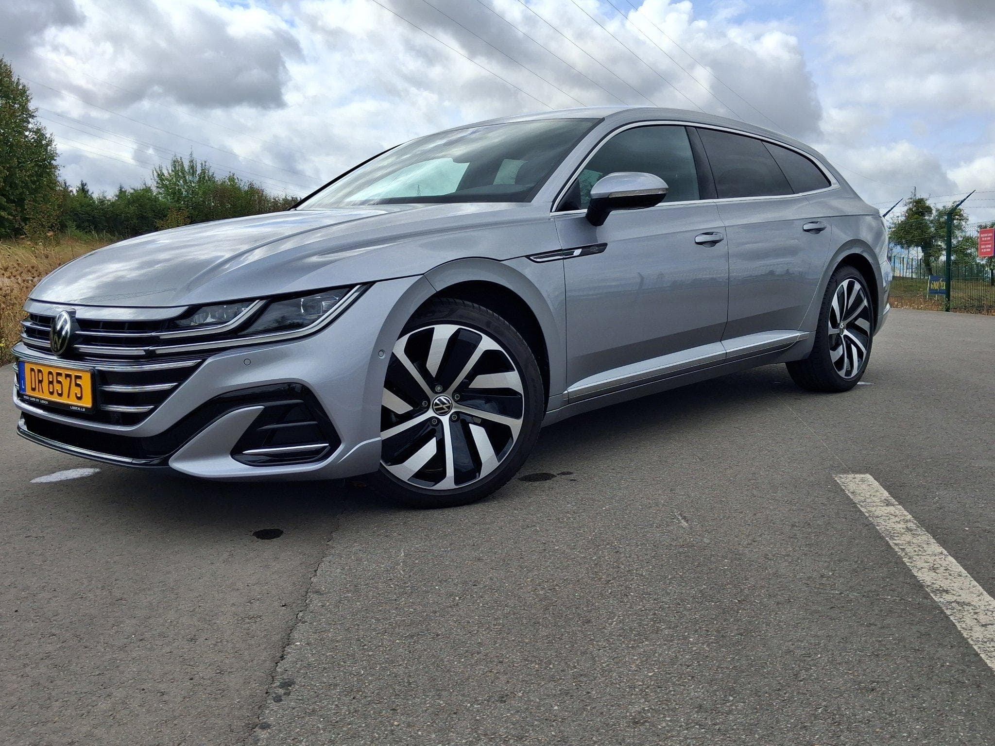 VW Arteon R-line (2024) - Foto 1