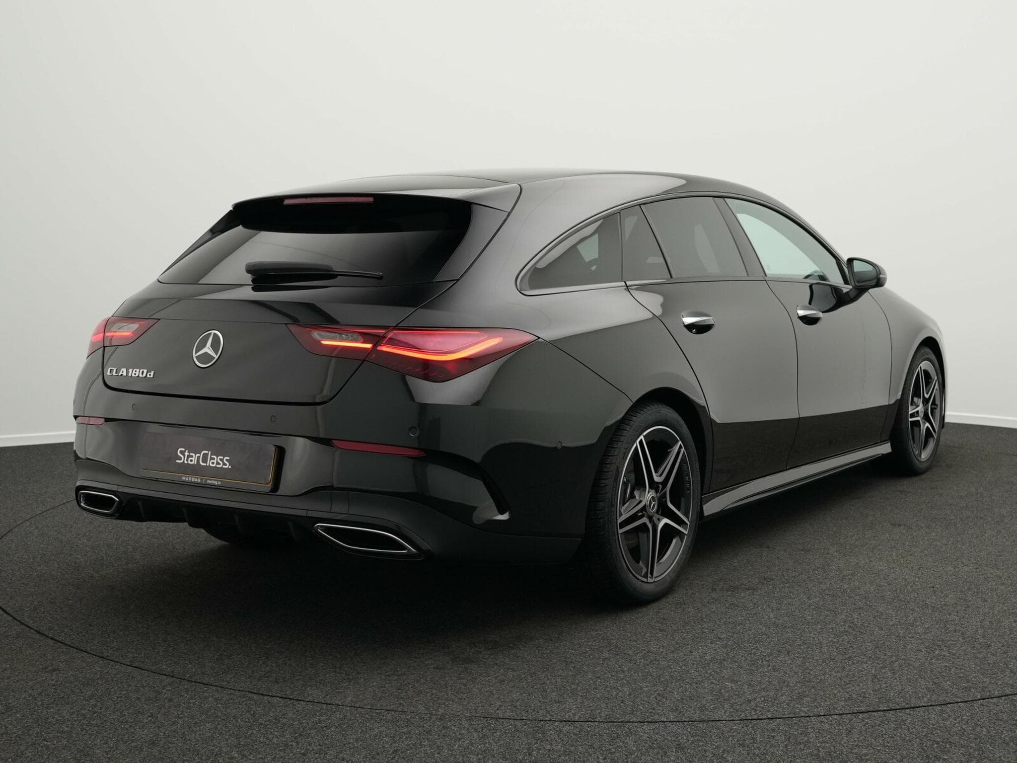 Mercedes CLA 180 CLA 180 d Shooting Brake verfügbar ab 10.000 km (2026) - Photo 3