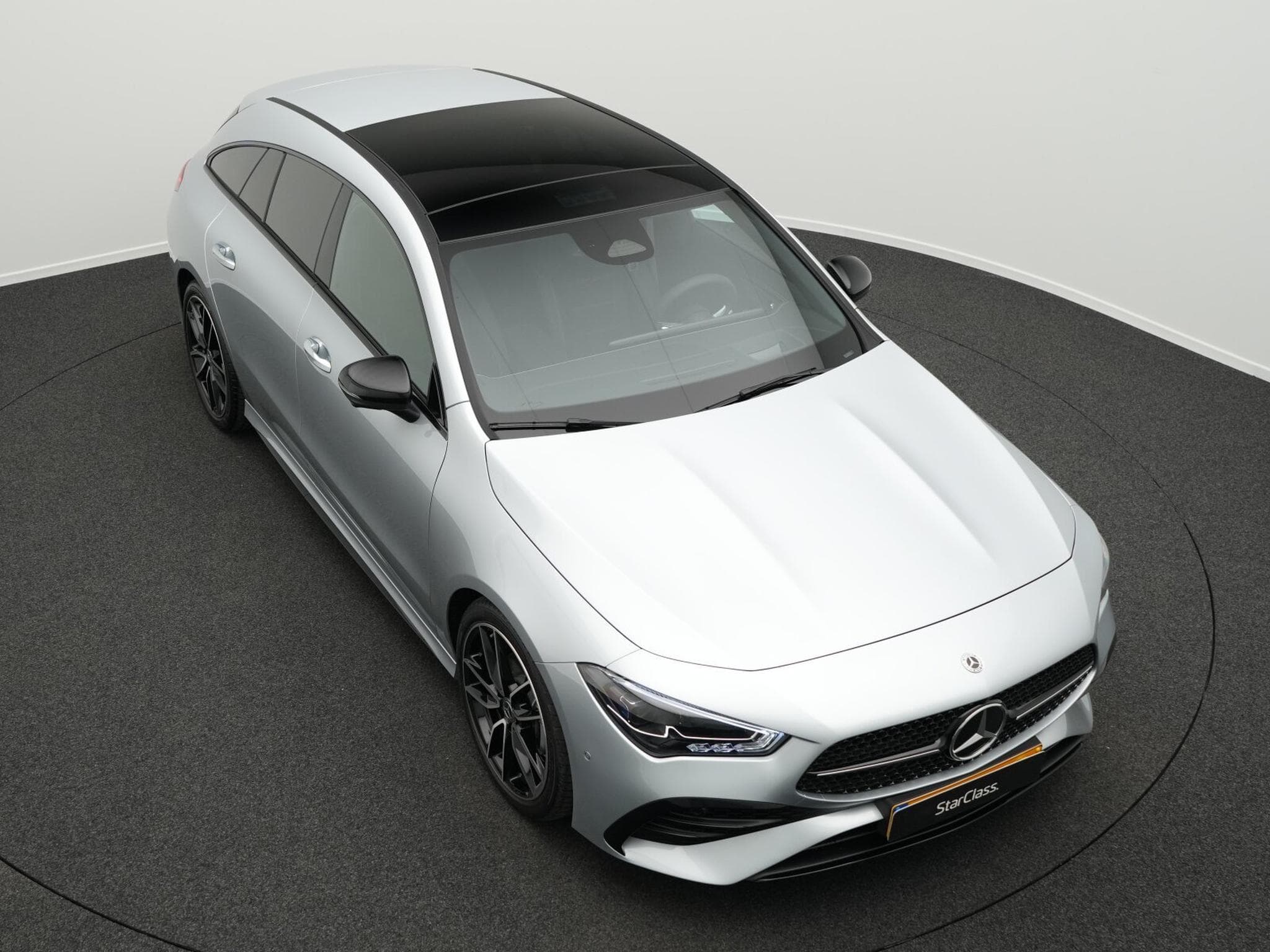 Mercedes CLA 180 AMG-Line Premium Plus (2026) - Photo 12