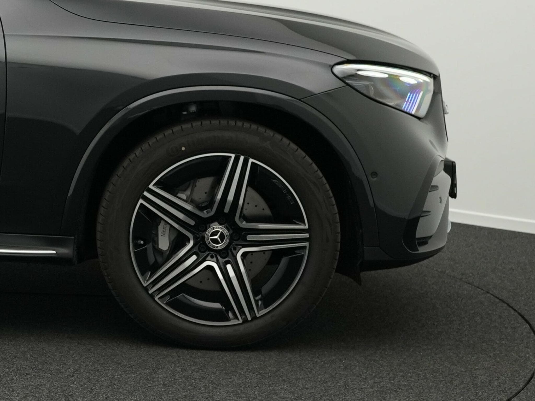 Mercedes GLC 220 d 4MATIC AMG-Line (2026) - Photo 8