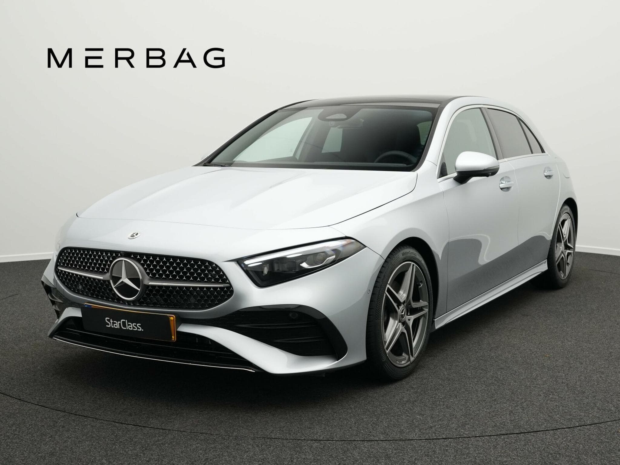 Mercedes A 180 AMG-Line (2026) - Photo 1