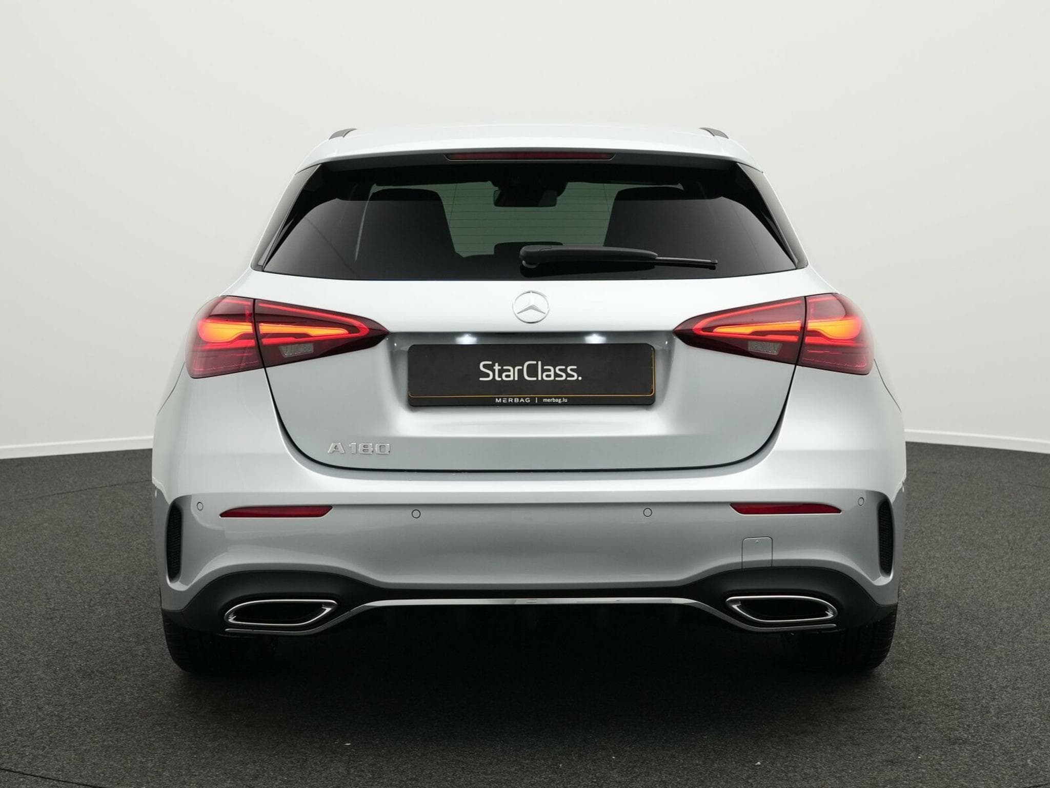 Mercedes A 180 AMG-Line (2026) - Photo 4