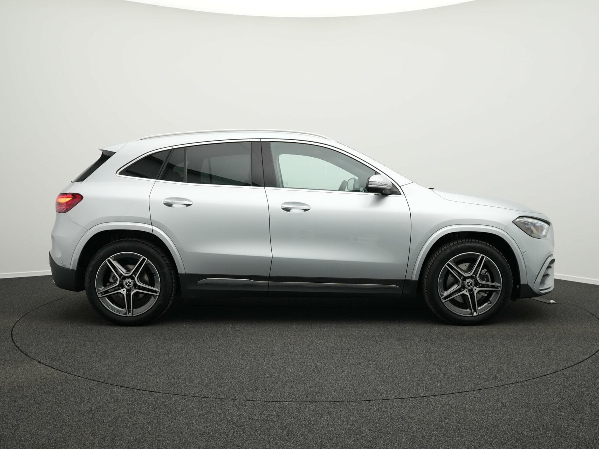 Mercedes GLA 180 GLA 180 (2026) - Photo 5