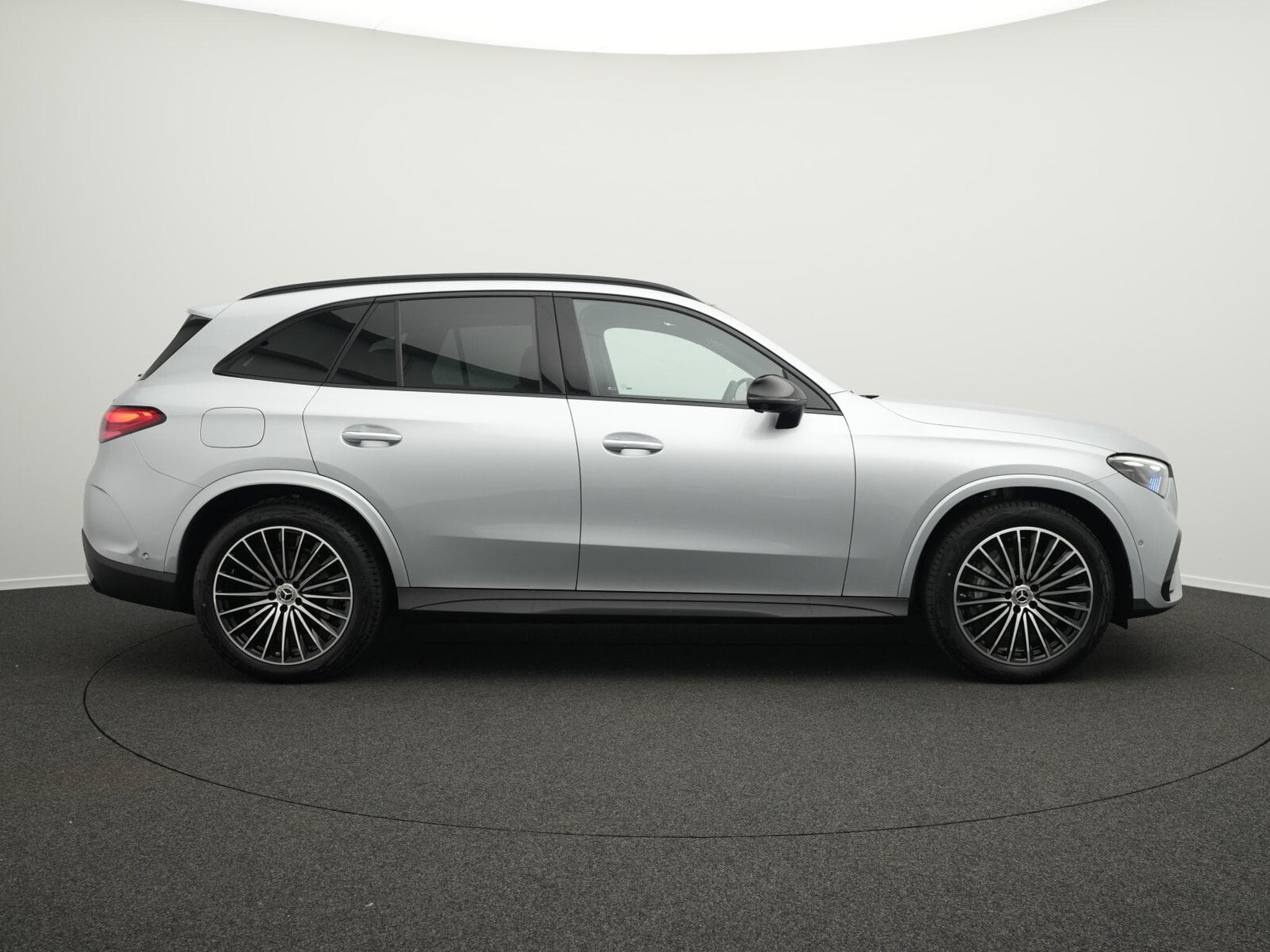 Mercedes GLC 220 d 4MATIC (2026) - Photo 5